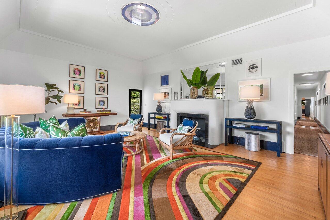 162 Peruvian Avenue Property Photo 2