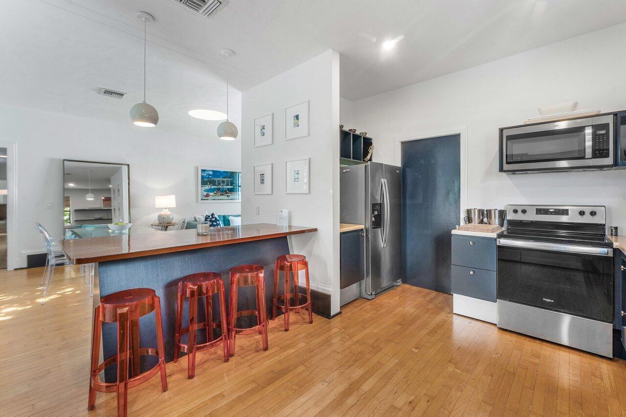 162 Peruvian Avenue Property Photo 20