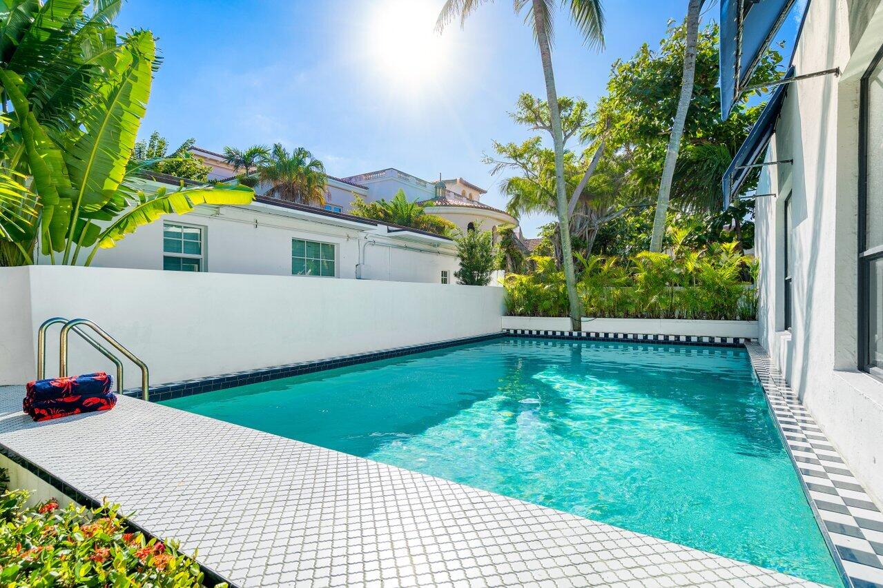 162 Peruvian Avenue Property Photo 25