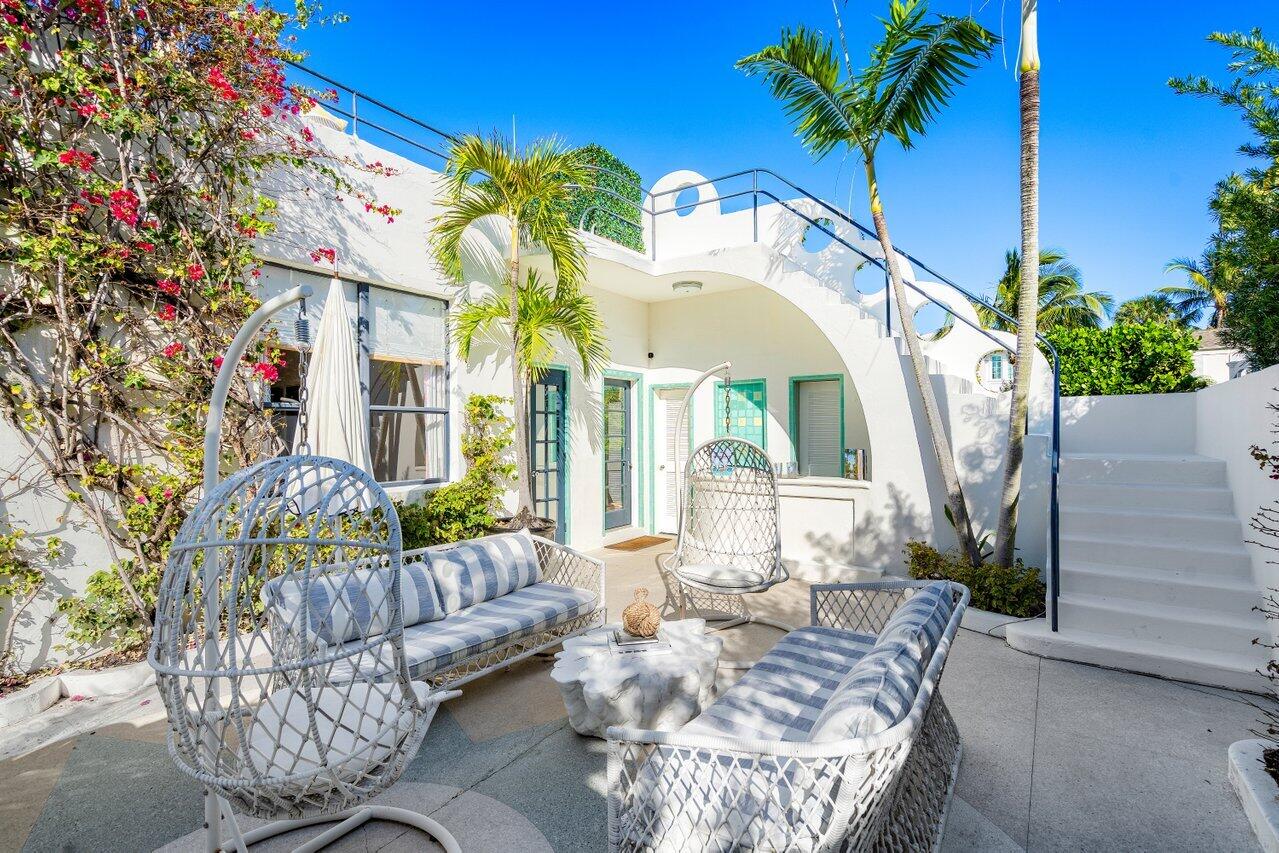162 Peruvian Avenue Property Photo 28