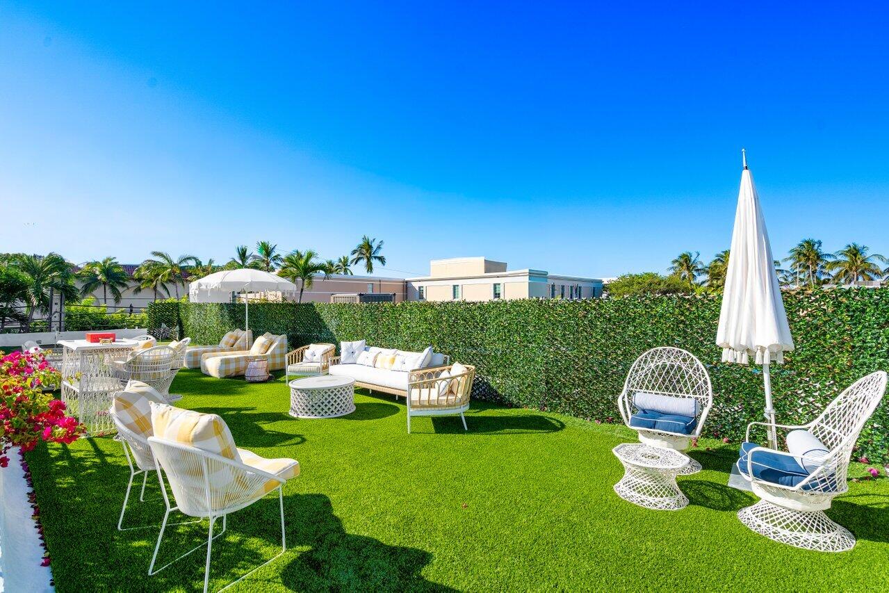 162 Peruvian Avenue Property Photo 29