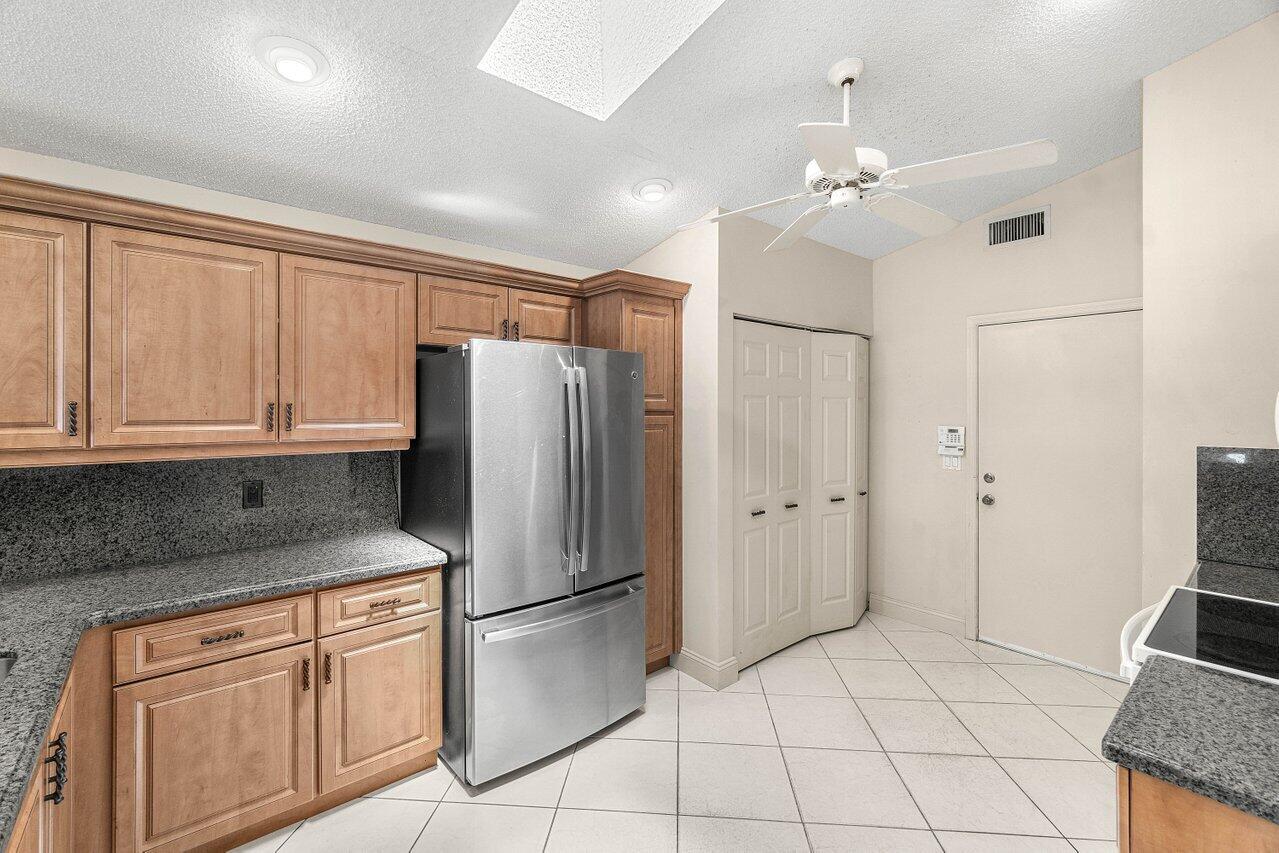 9763 Harbour Lake Circle S Property Photo 21