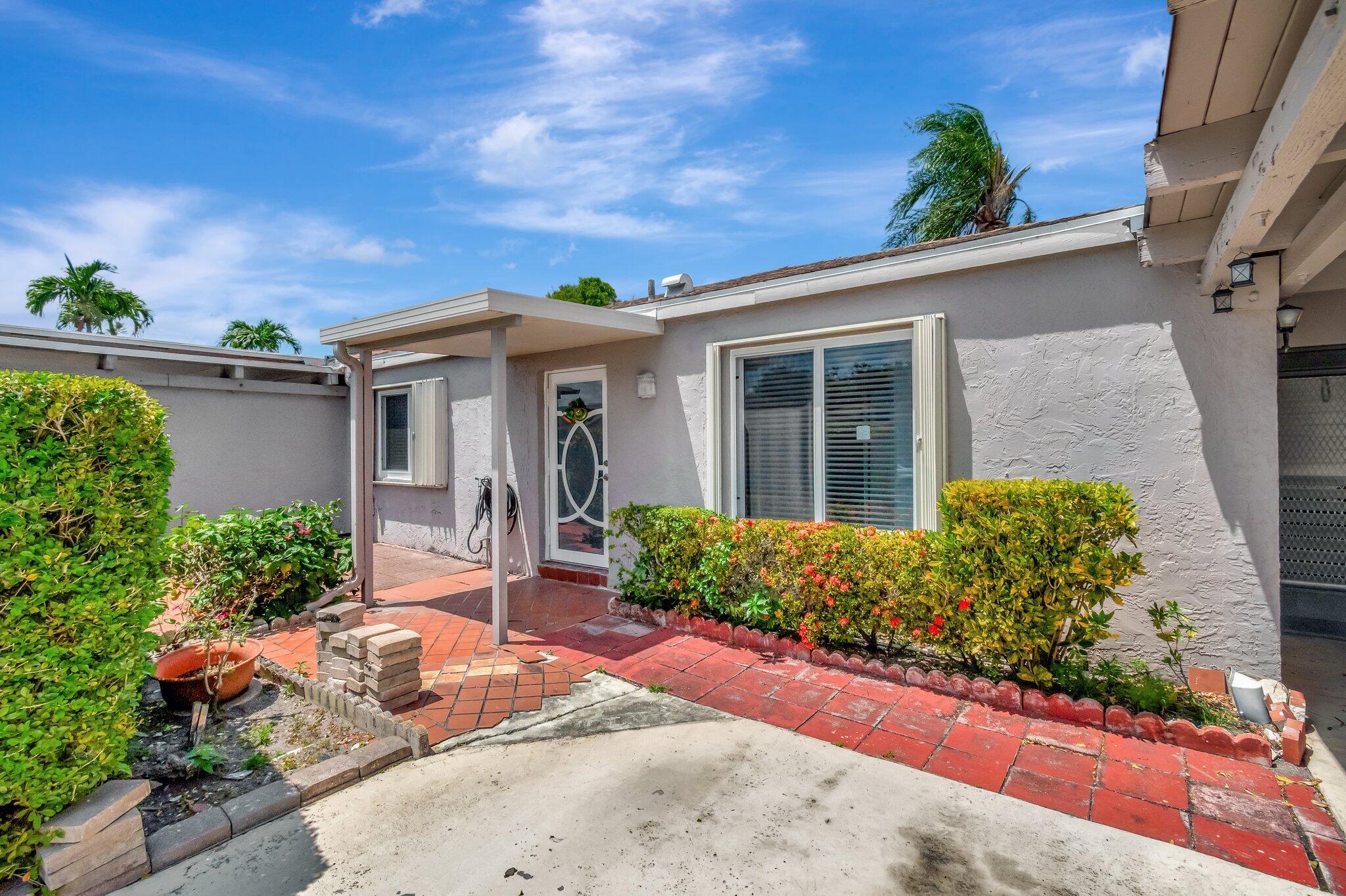 14882 Wildflower Lane Property Photo 4