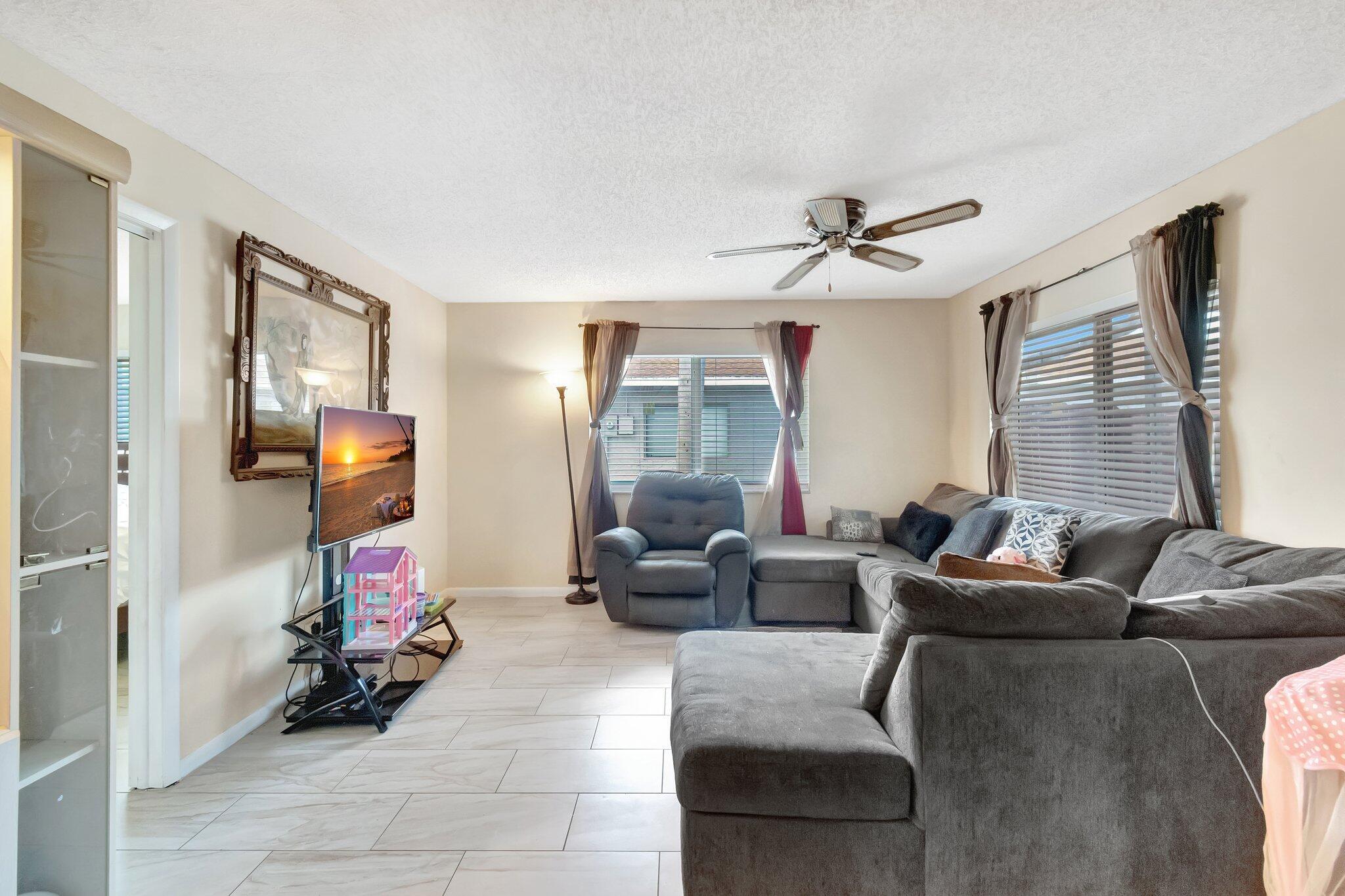 14882 Wildflower Lane Property Photo 10