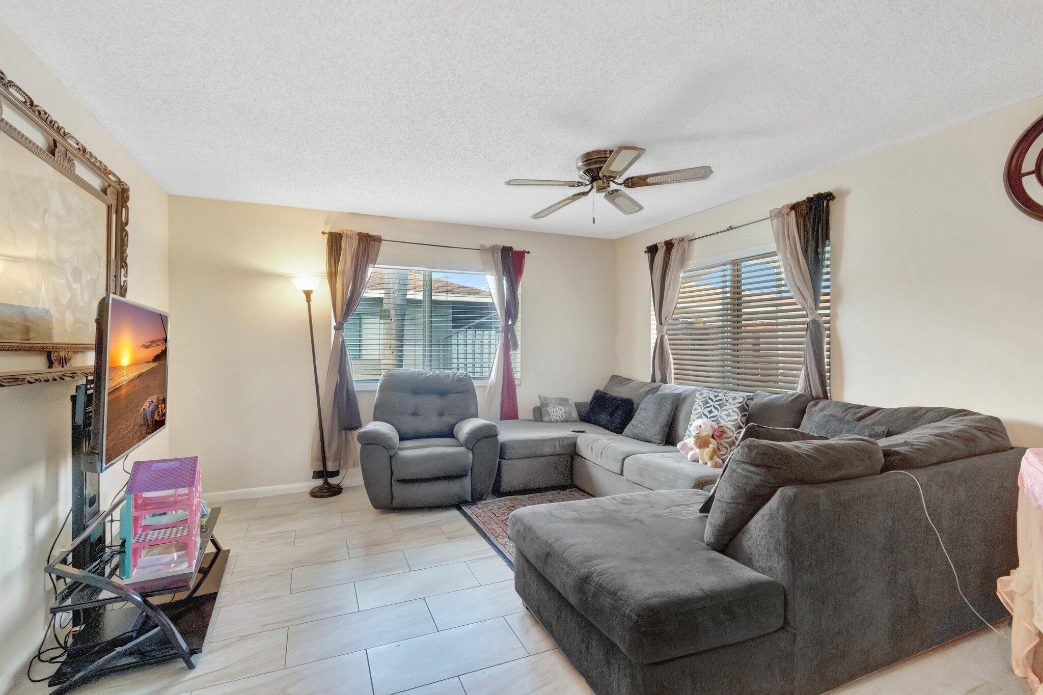 14882 Wildflower Lane Property Photo 11