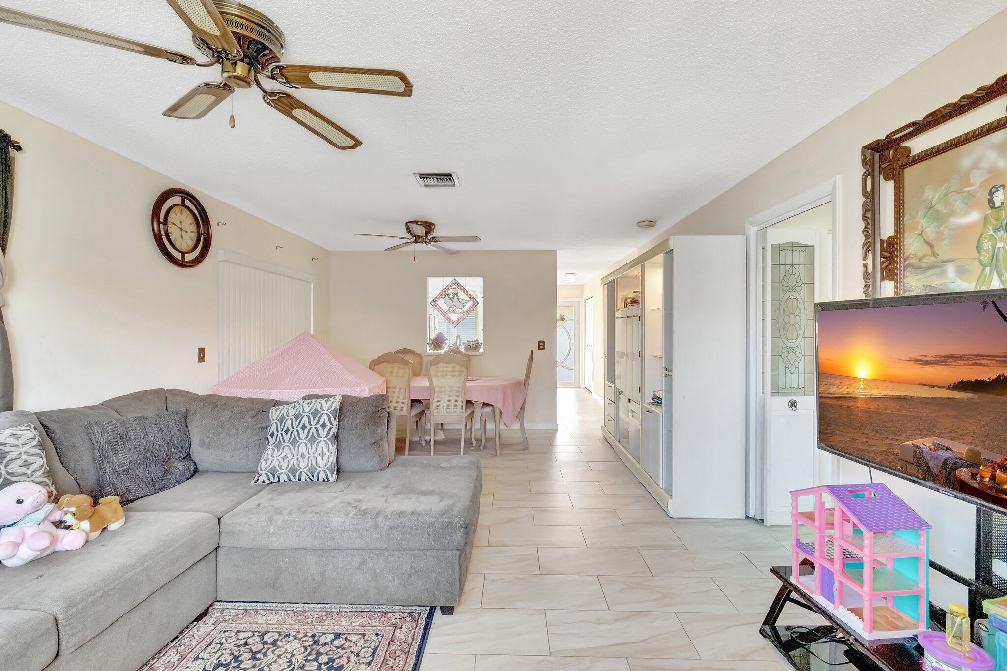 14882 Wildflower Lane Property Photo 13