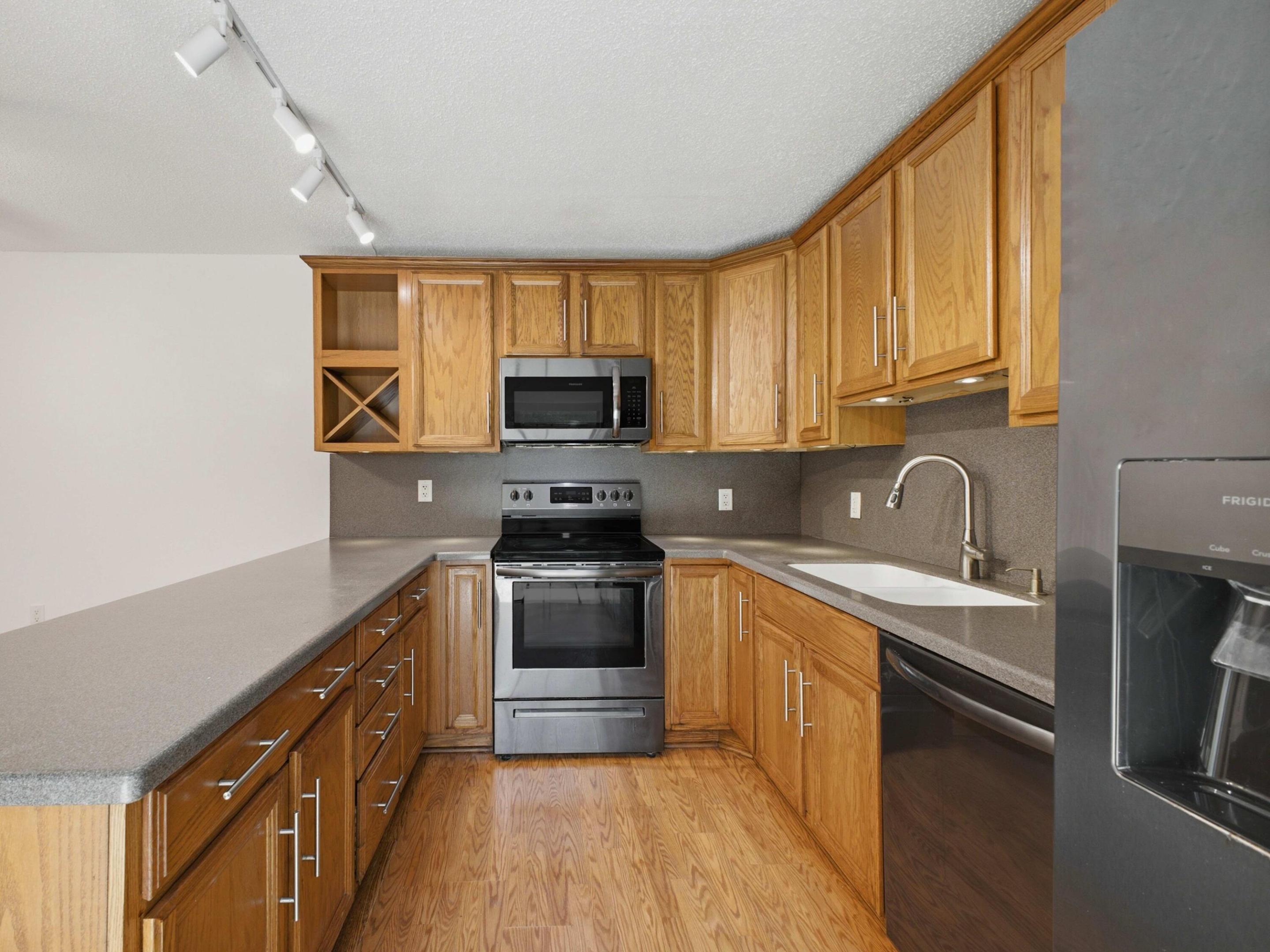 2213 22nd Lane Property Photo 15