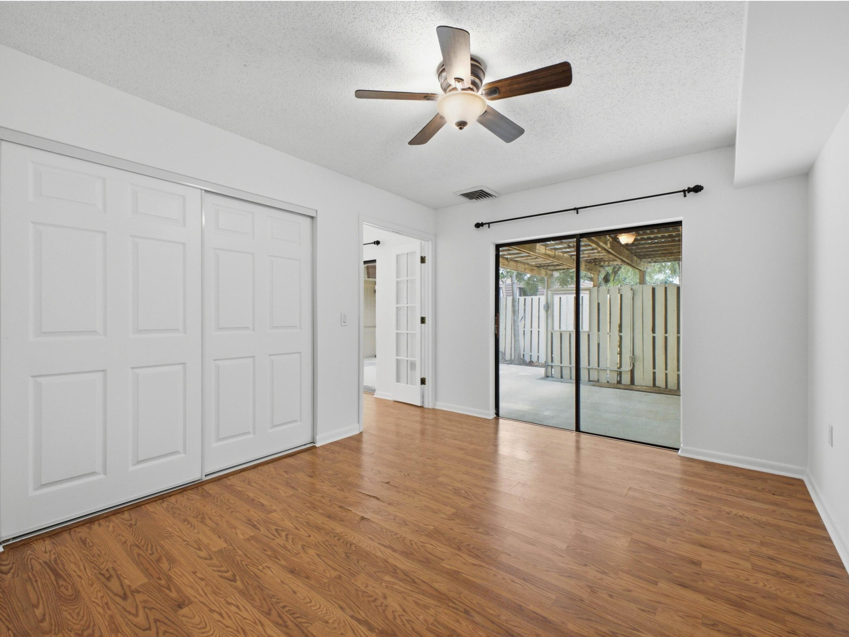 2213 22nd Lane Property Photo 18