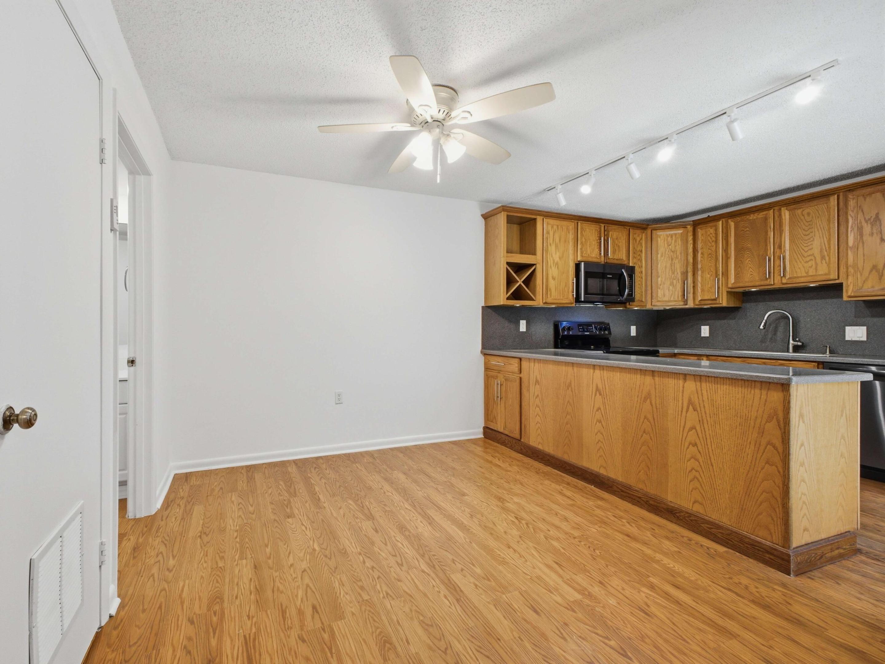 2213 22nd Lane Property Photo 31