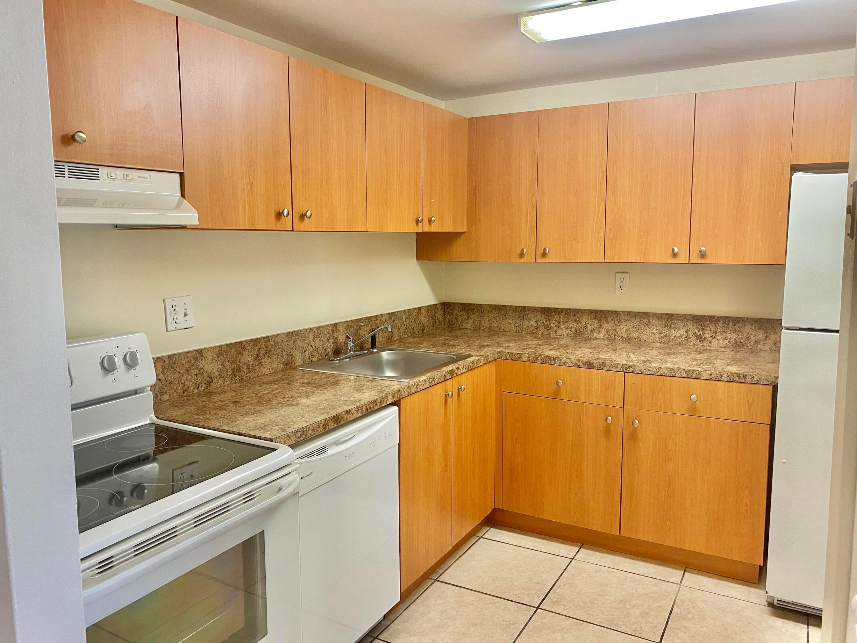 405 Executive Center Drive 208 Property Photo 1