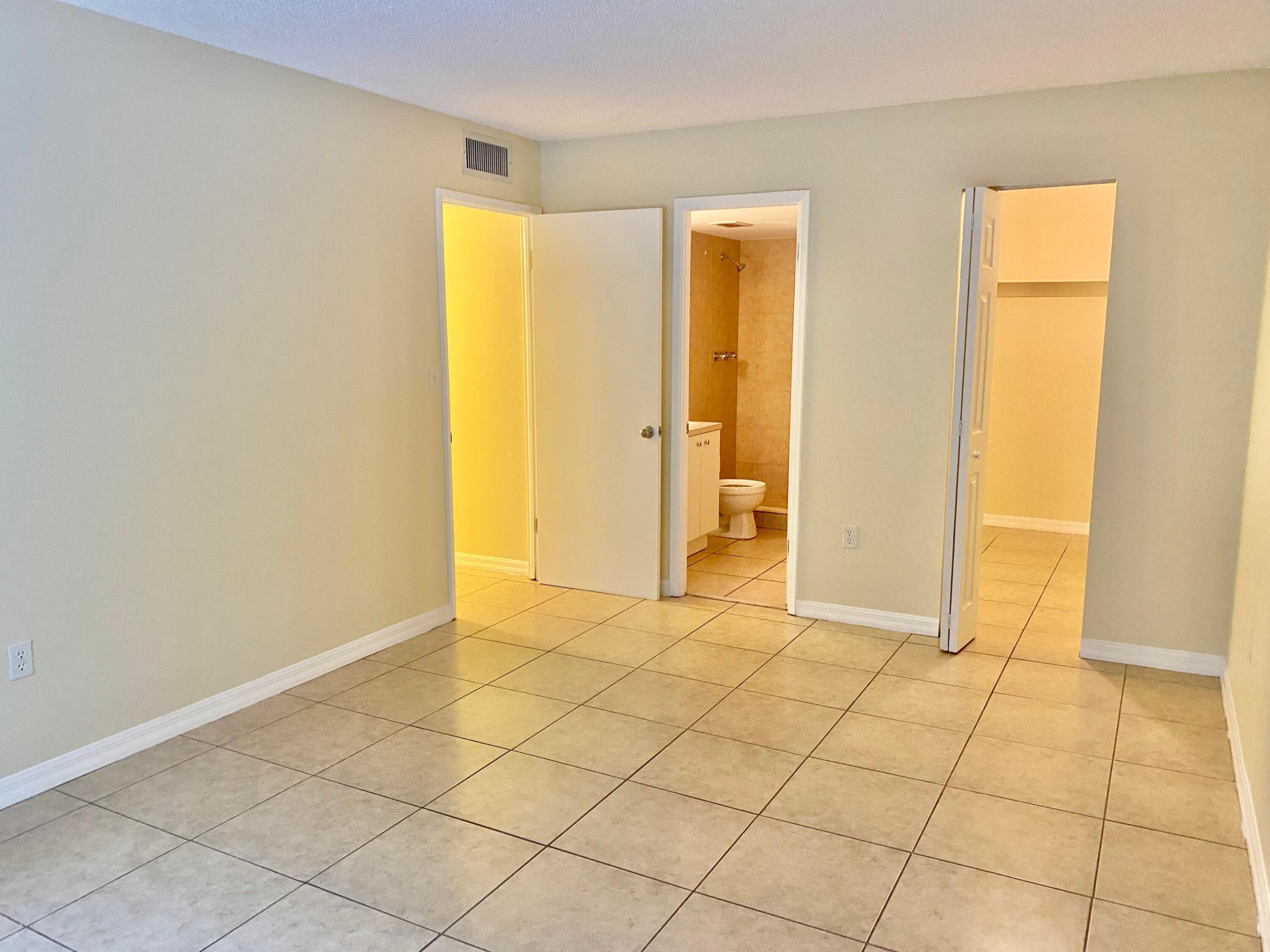 405 Executive Center Drive 208 Property Photo 17