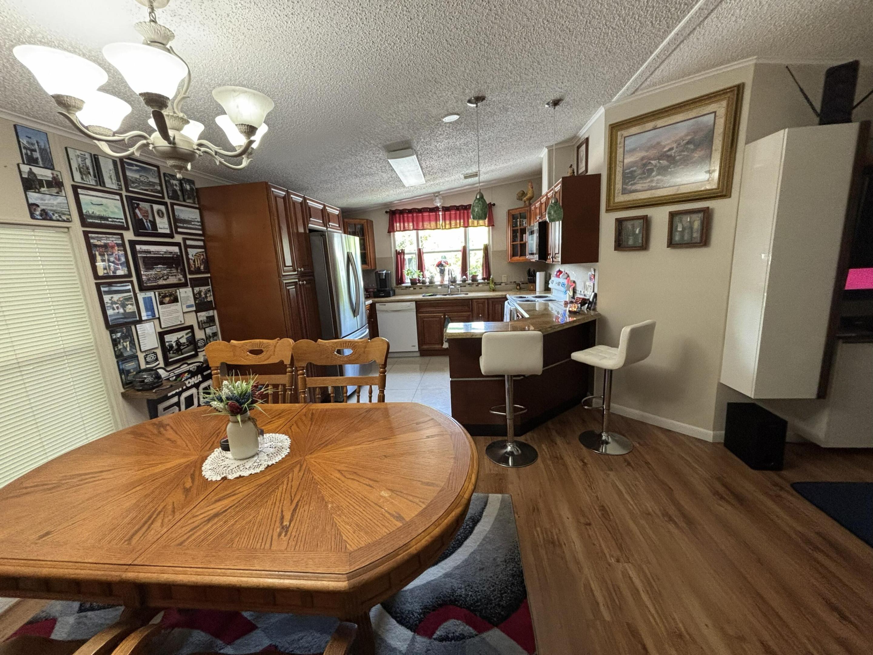 4520 Nw 68th Place Property Photo 13