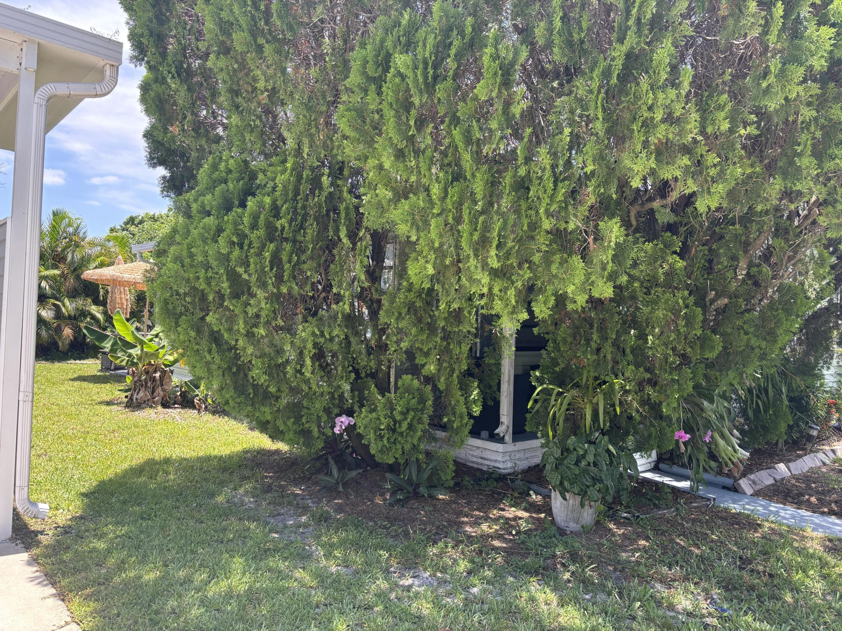 4520 Nw 68th Place Property Photo 42