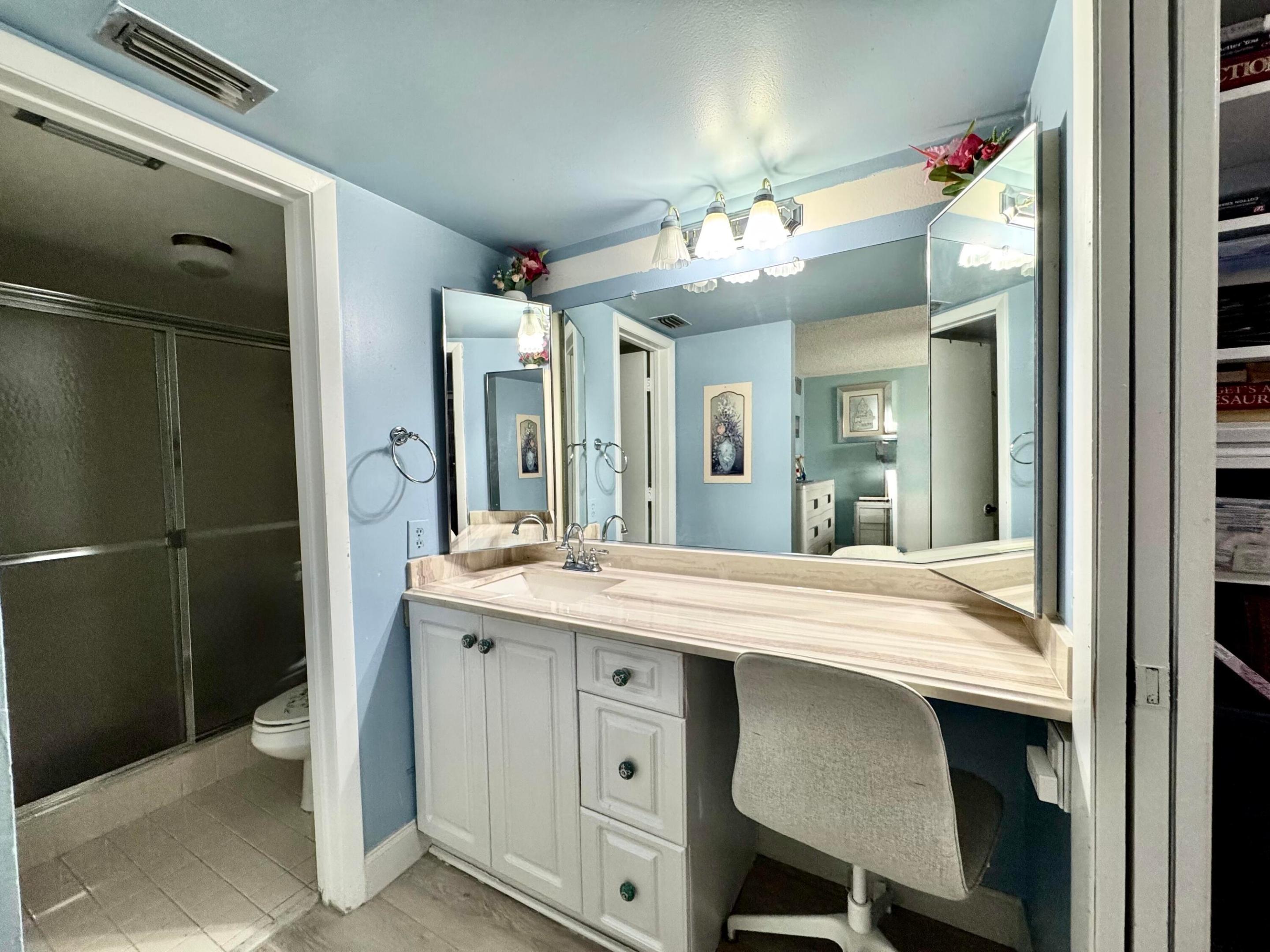 4930 E Sabal Palm Boulevard 107 Property Photo 7