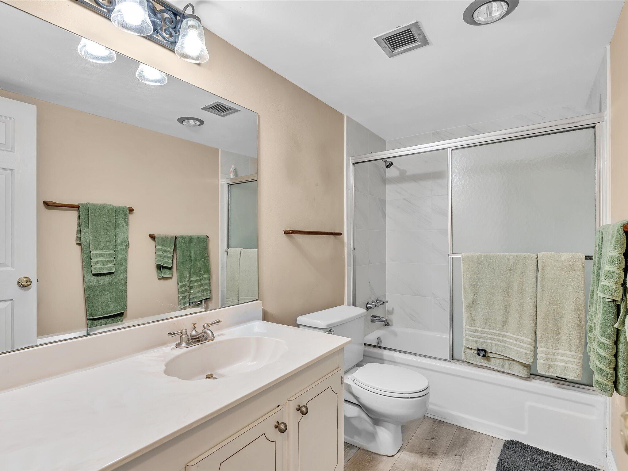 1350 River Reach Drive 111 Property Photo 30
