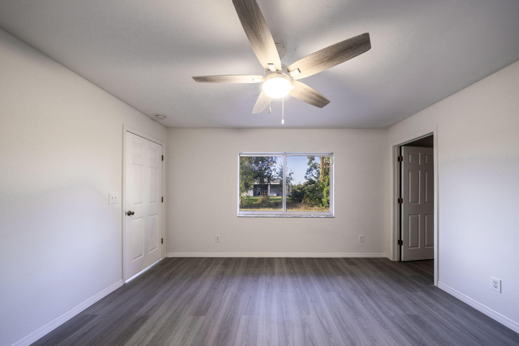 4306 11th Street Sw Property Photo 9