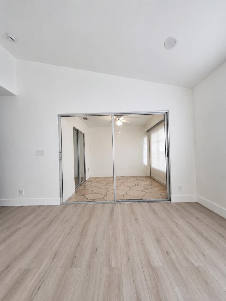 8101 Sweetbriar Way Property Photo 7