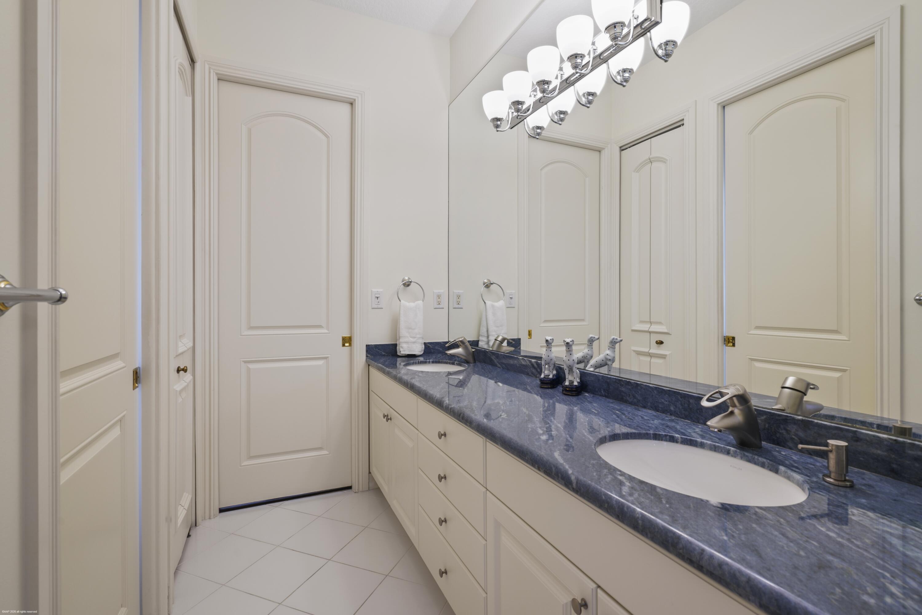 12809 Mizner Way Property Photo 36