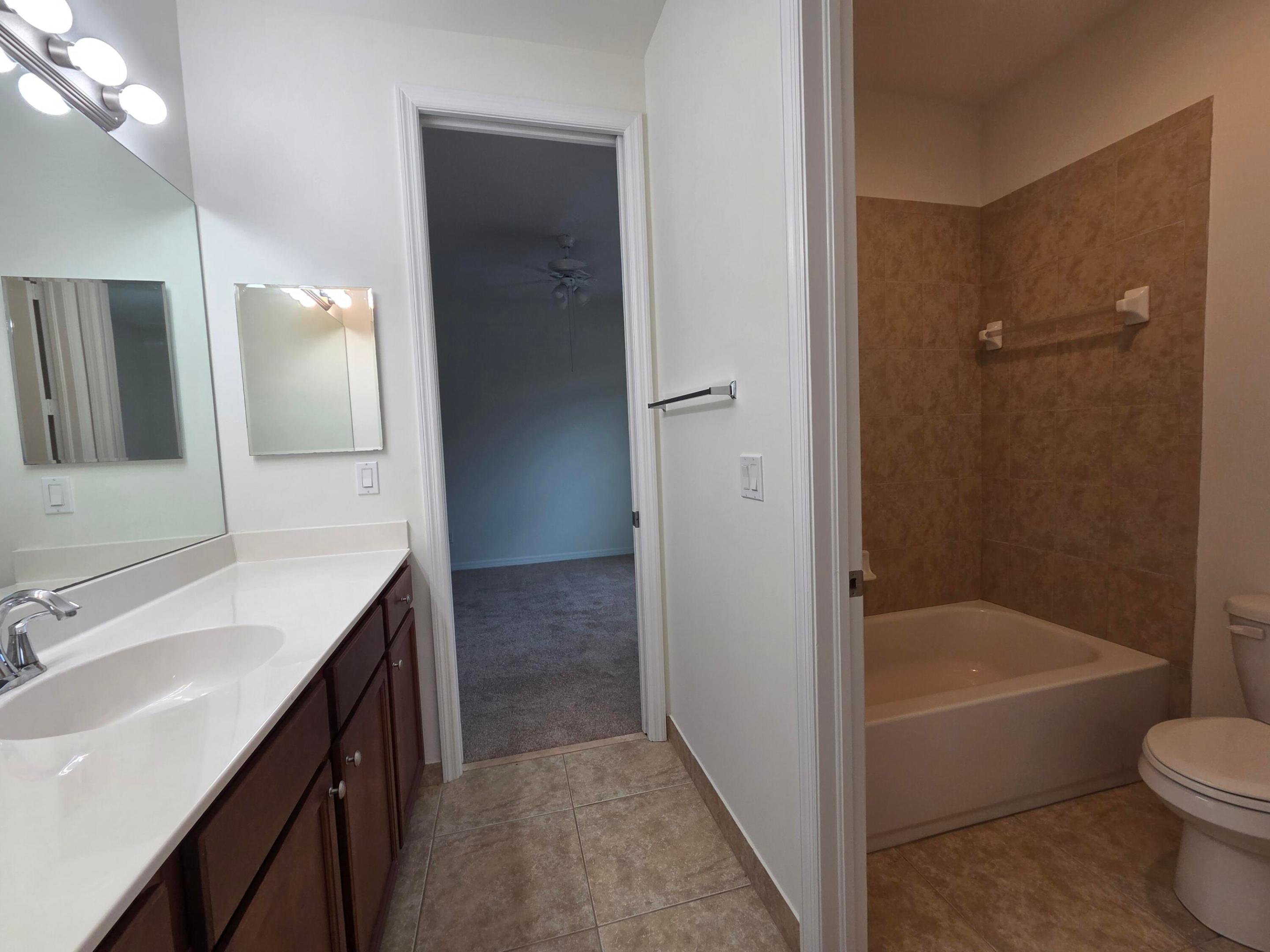 4507 Mediterranean Circle Property Photo 8