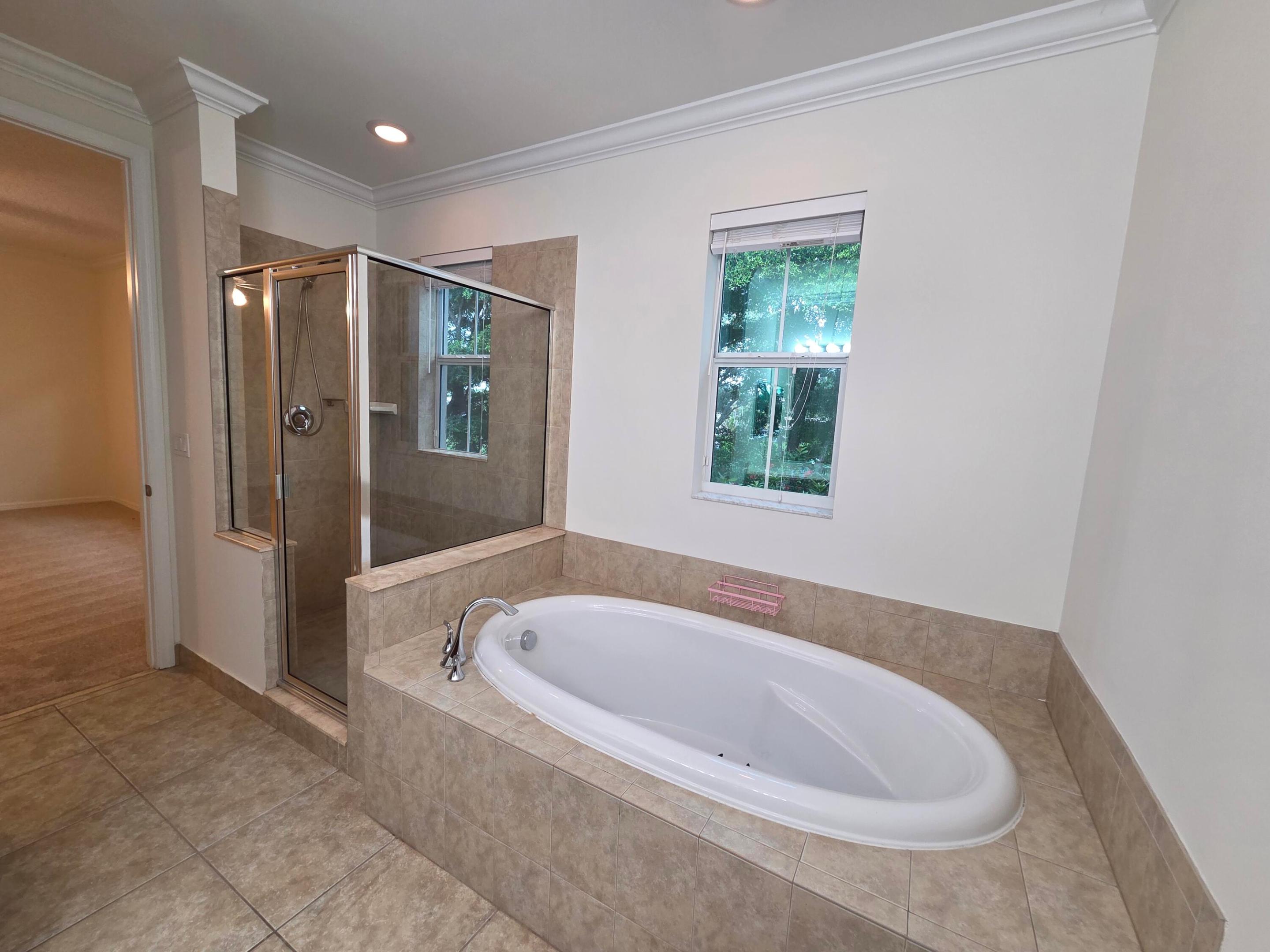 4507 Mediterranean Circle Property Photo 15