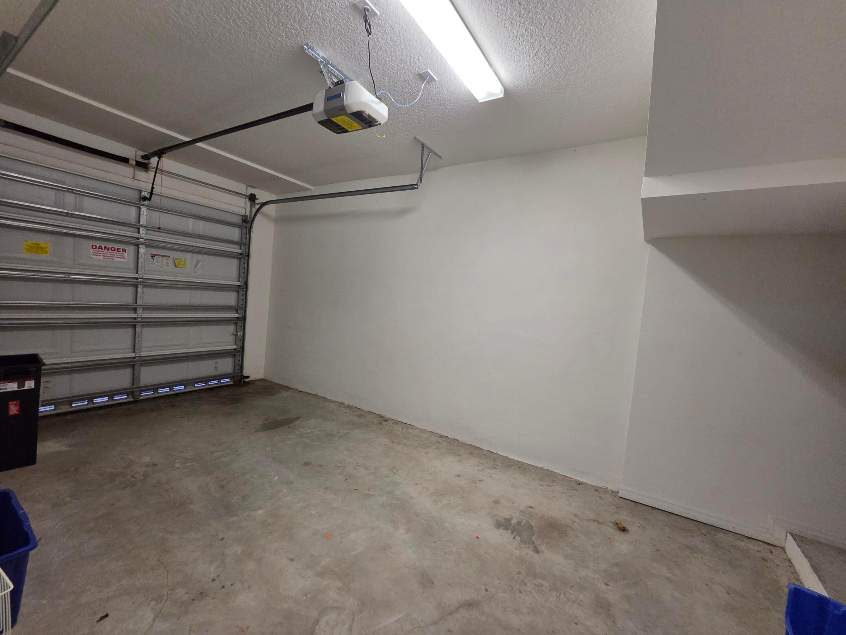 4507 Mediterranean Circle Property Photo 18
