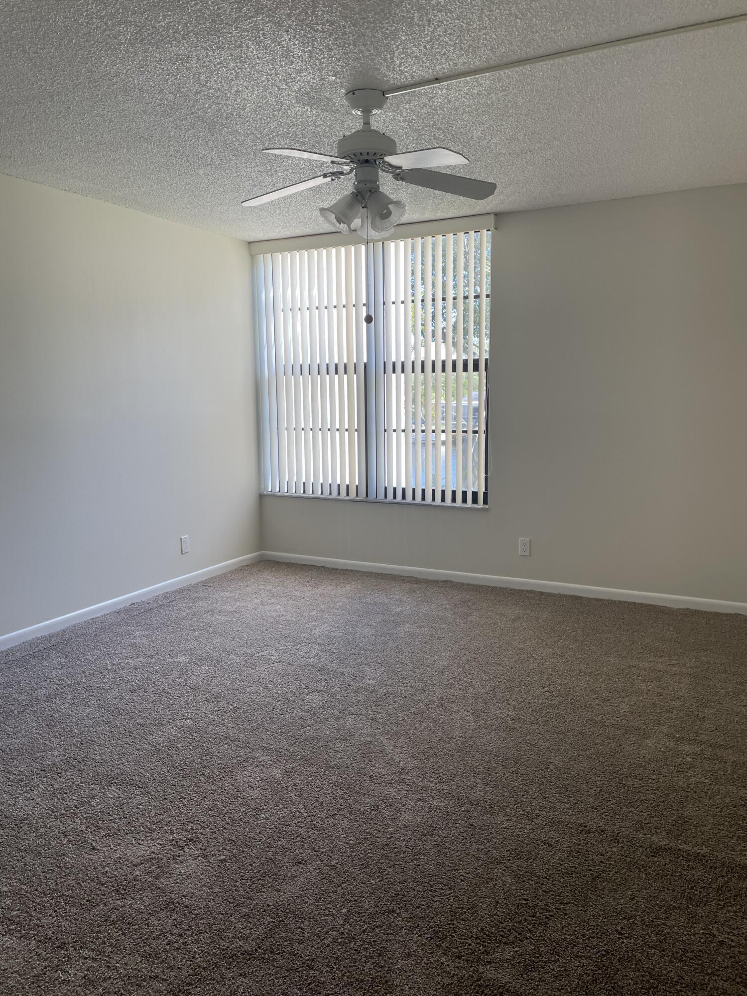 14 Royal Palm Way 204 Property Photo 9