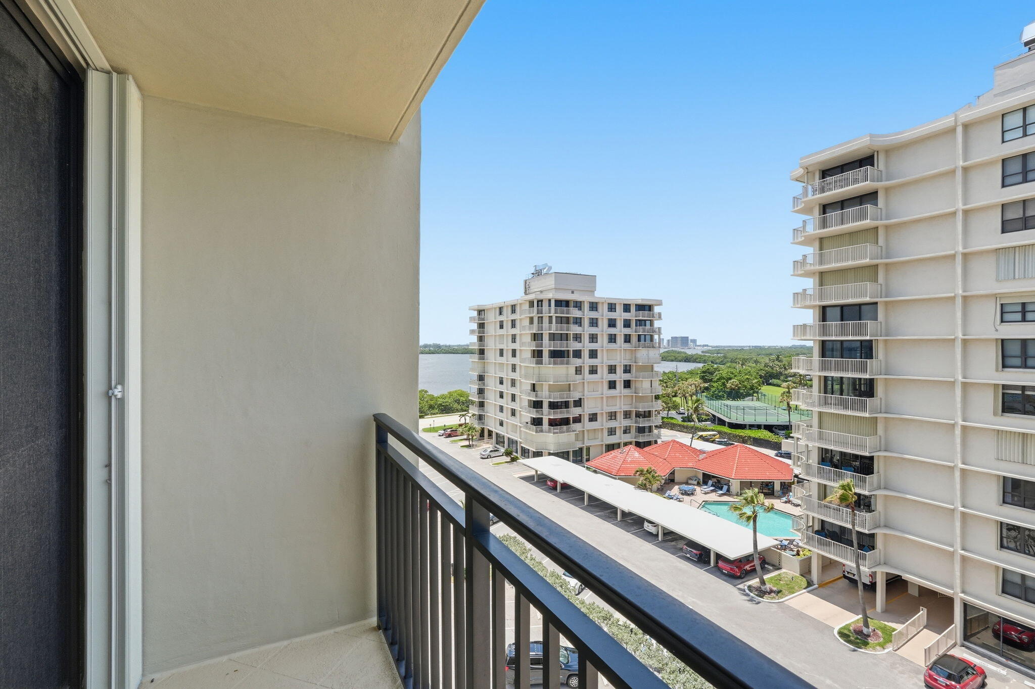 5460 N Ocean Drive 6a Property Photo 22