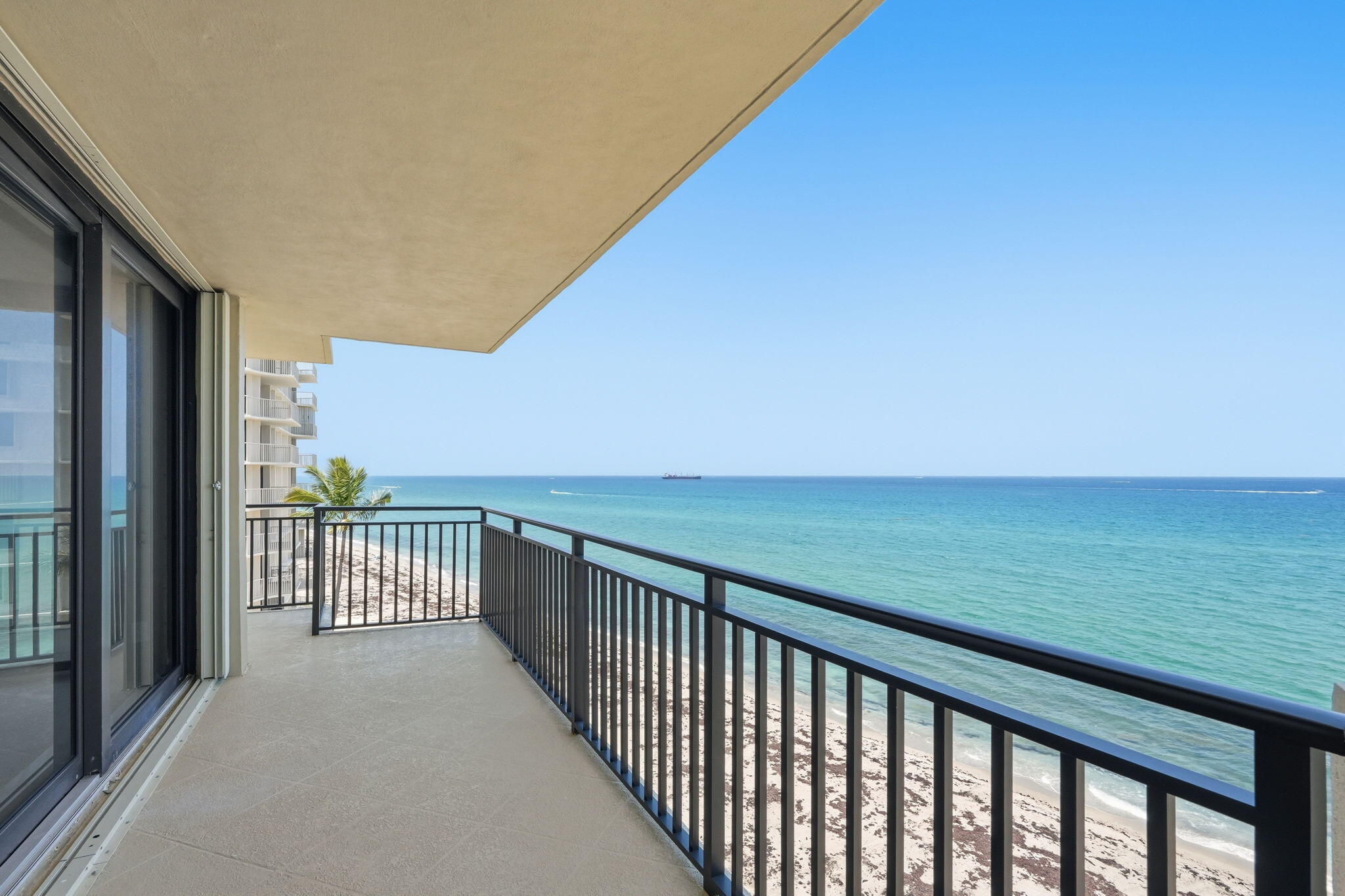 5460 N Ocean Drive 6a Property Photo 39