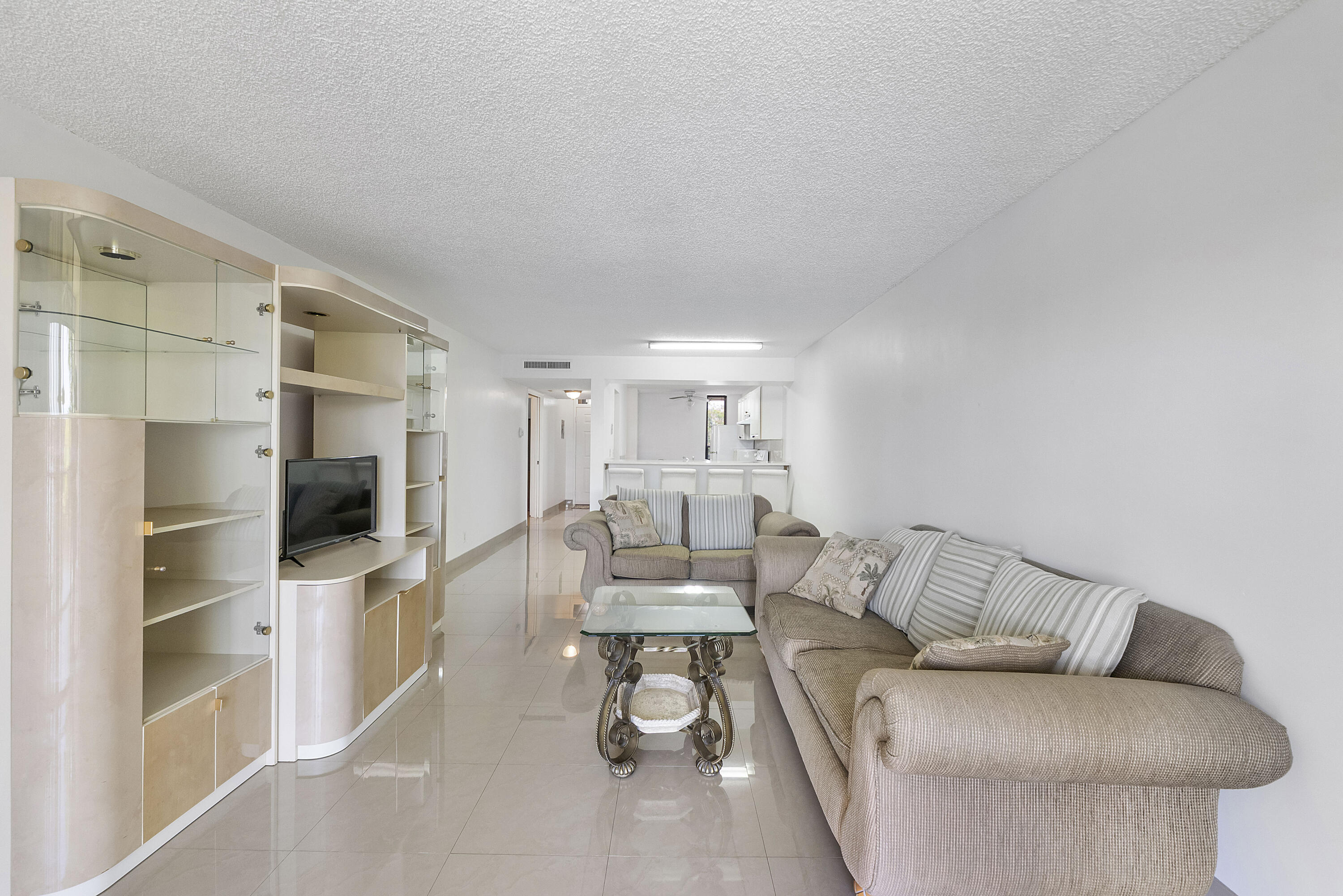 5828 Coral Lake Drive Property Photo 11