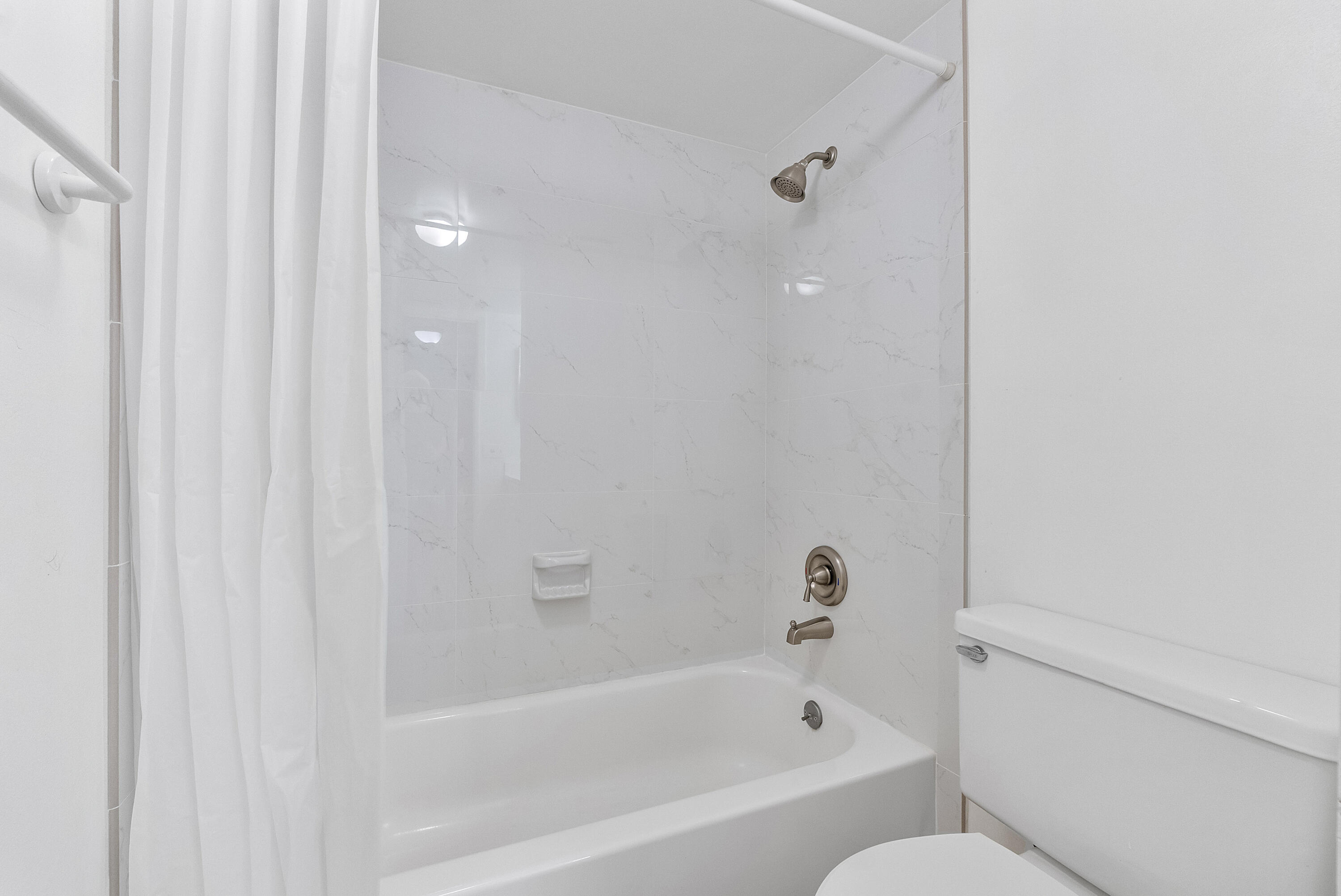5828 Coral Lake Drive Property Photo 22