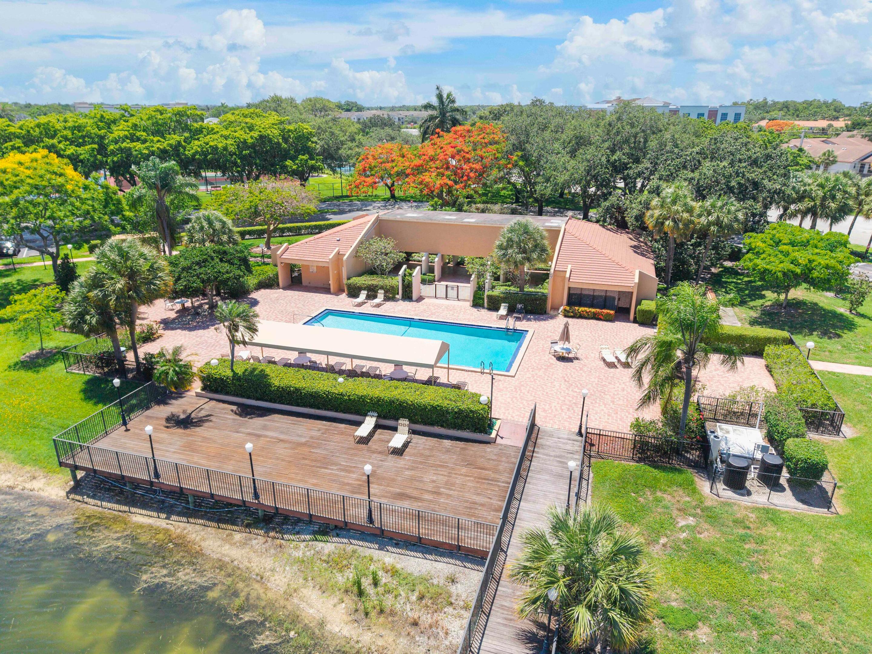 5828 Coral Lake Drive Property Photo 36