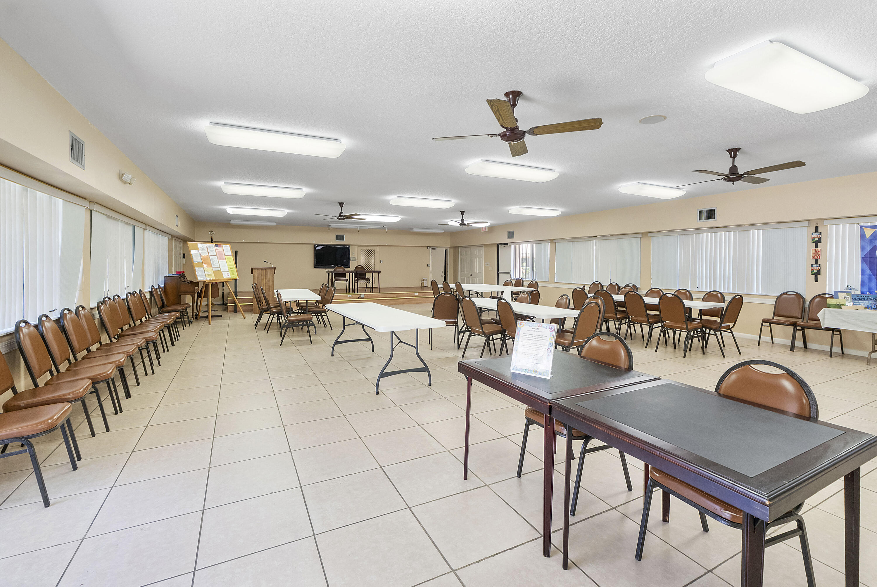 5828 Coral Lake Drive Property Photo 49