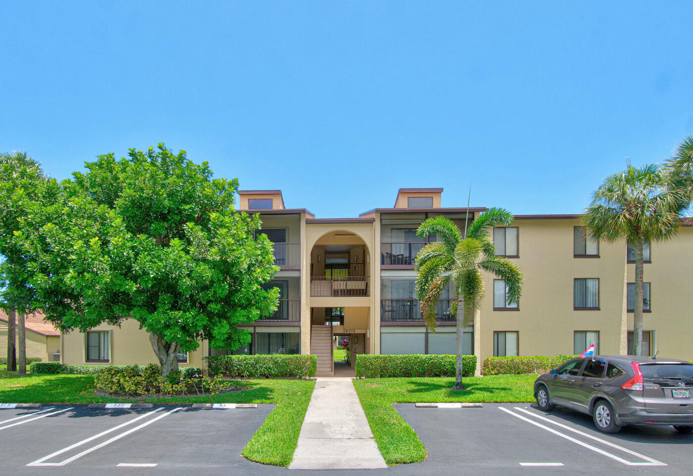 627 Sea Pine Way A3 Property Photo 1