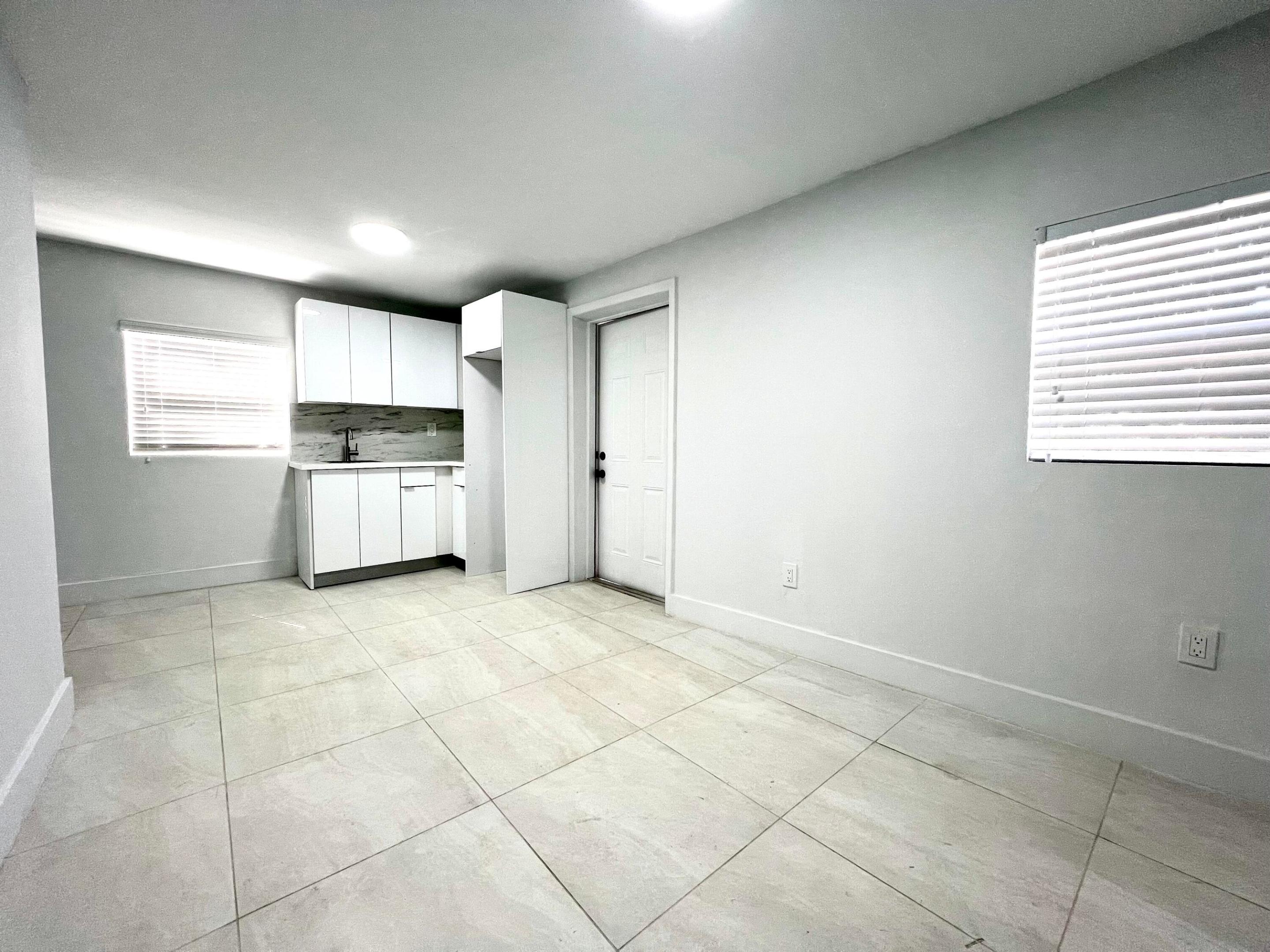 10730 Sw 149th Terrace Property Photo 2
