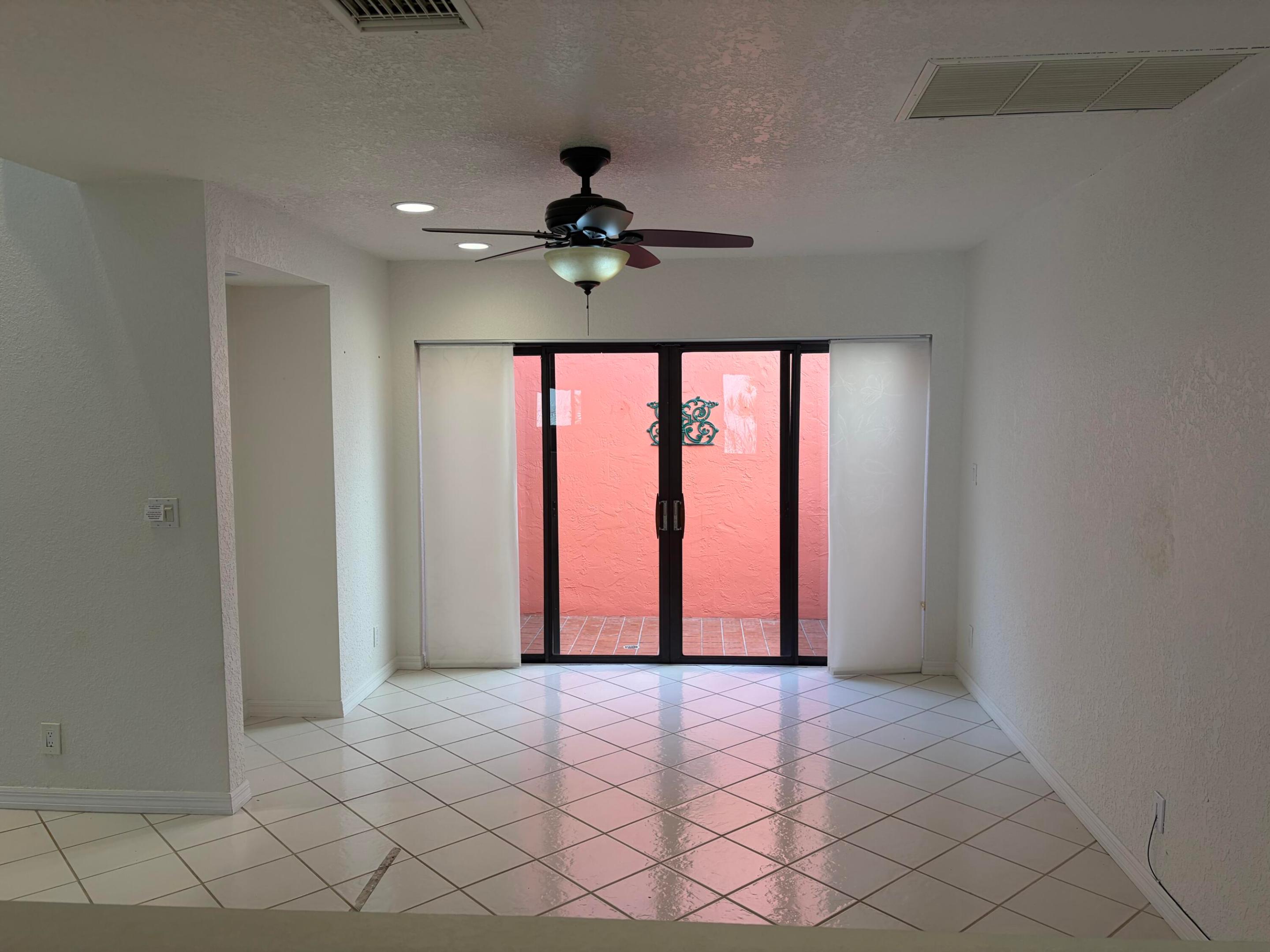 21435 Campo Allegro Drive Property Photo 14