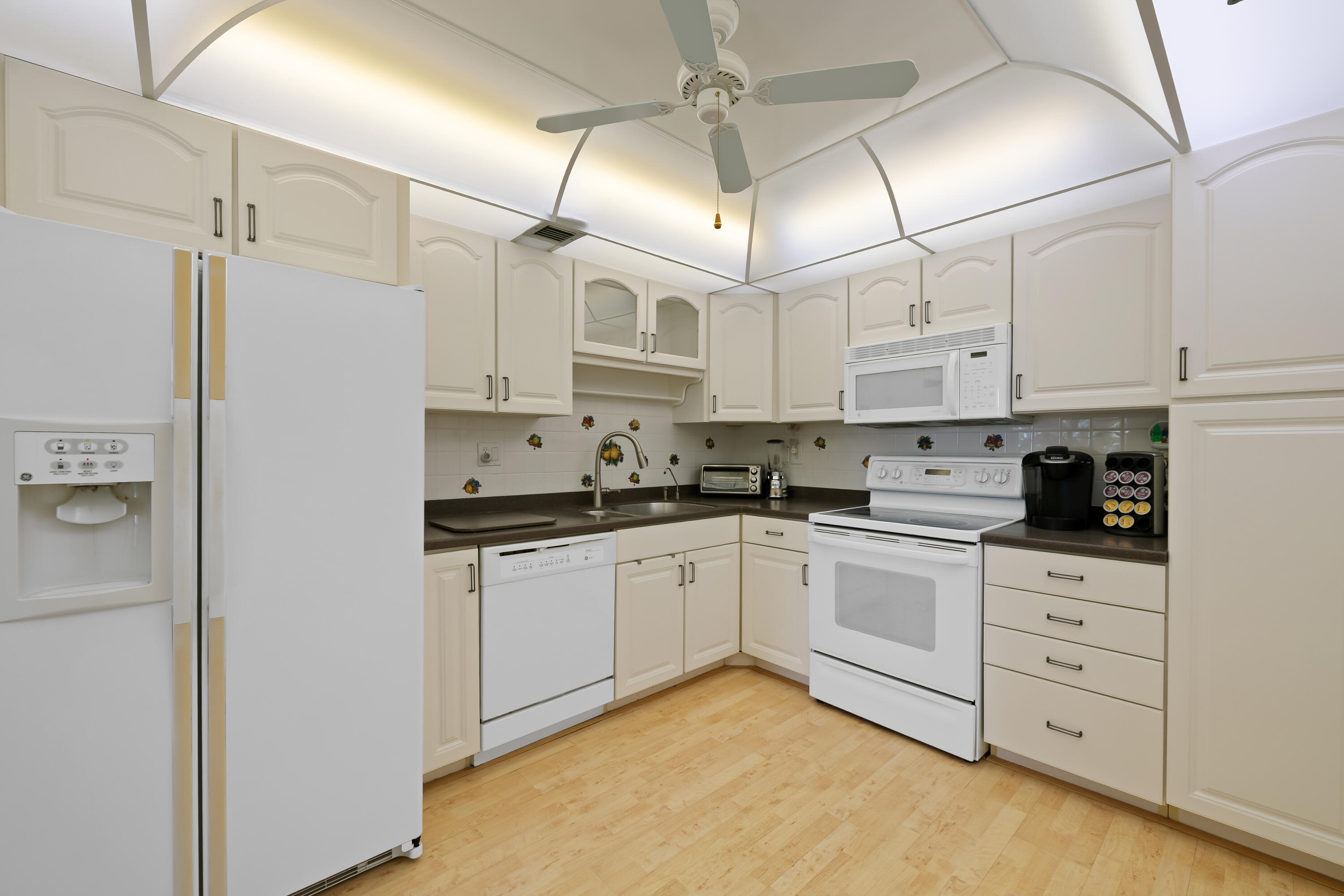 10777 W Sample 207 Property Photo 4