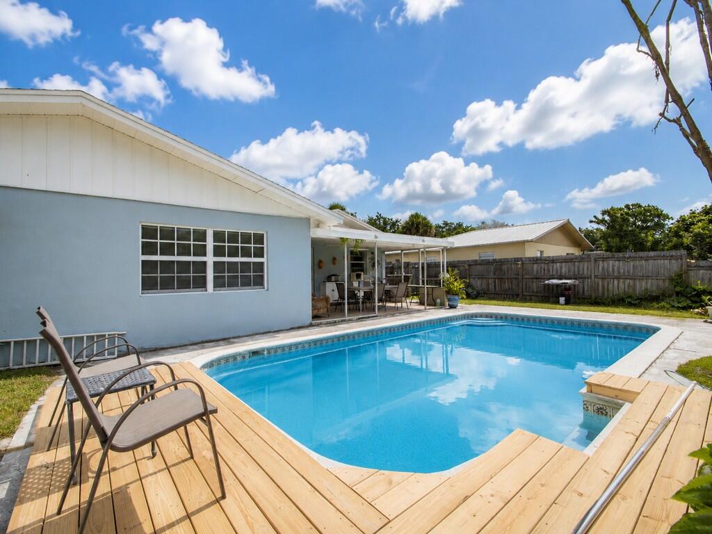 2405 Blossom Court Property Photo 20