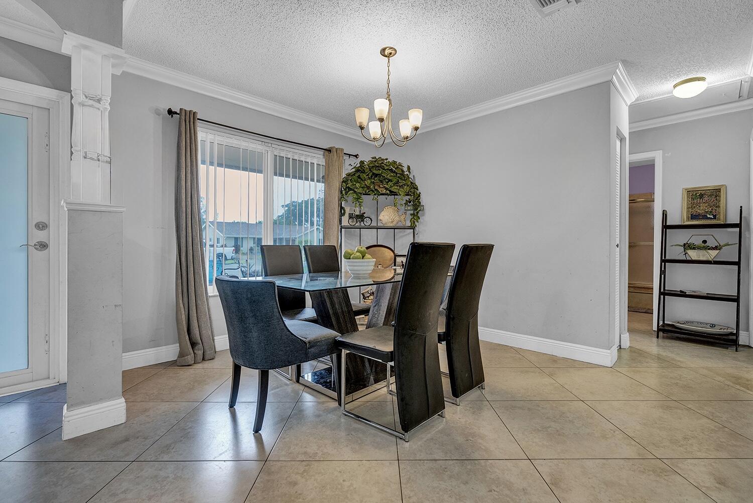 9544 Richmond Circle Property Photo 3