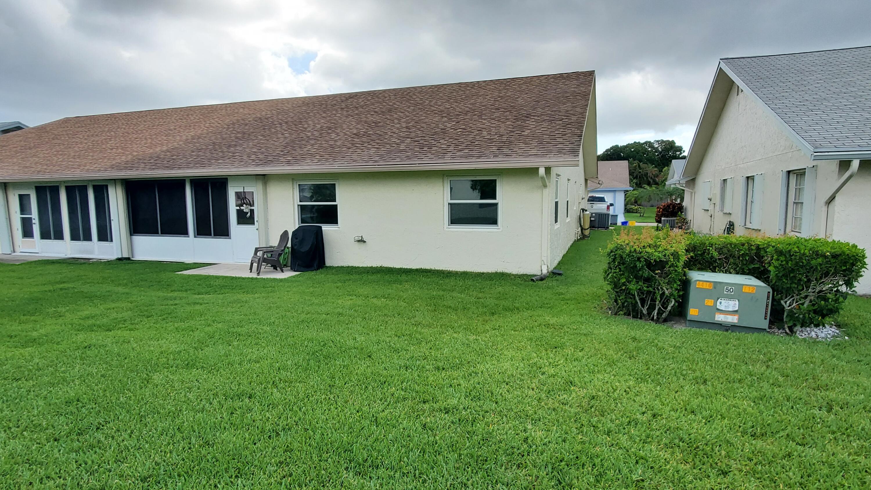 5261 Crystal Anne Drive Property Photo 4