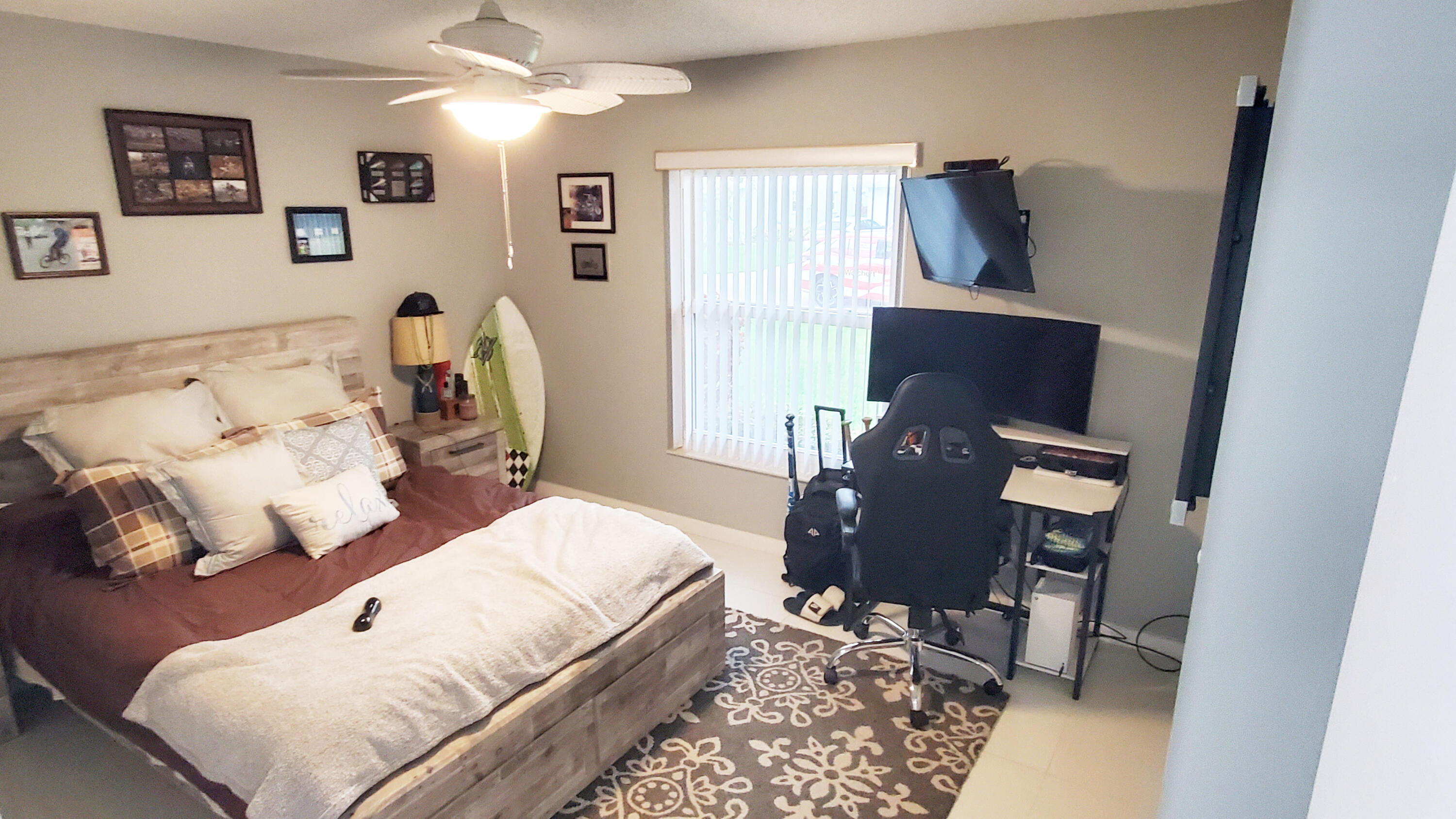 5261 Crystal Anne Drive Property Photo 20
