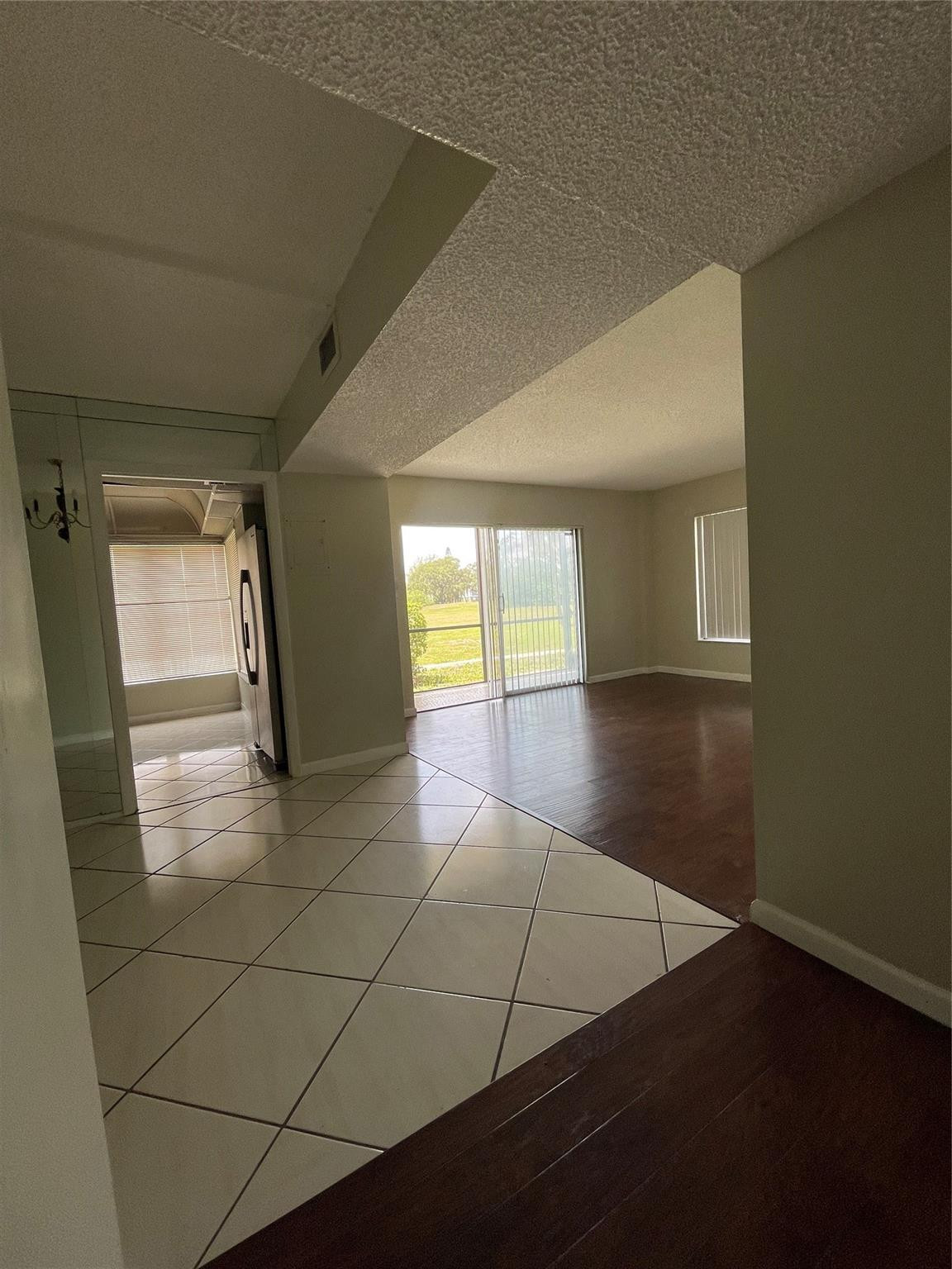 4158 Inverrary Drive 111 Property Photo 7