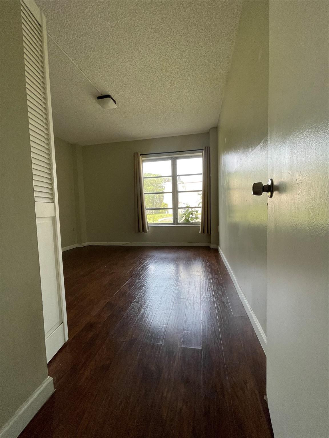 4158 Inverrary Drive 111 Property Photo 14