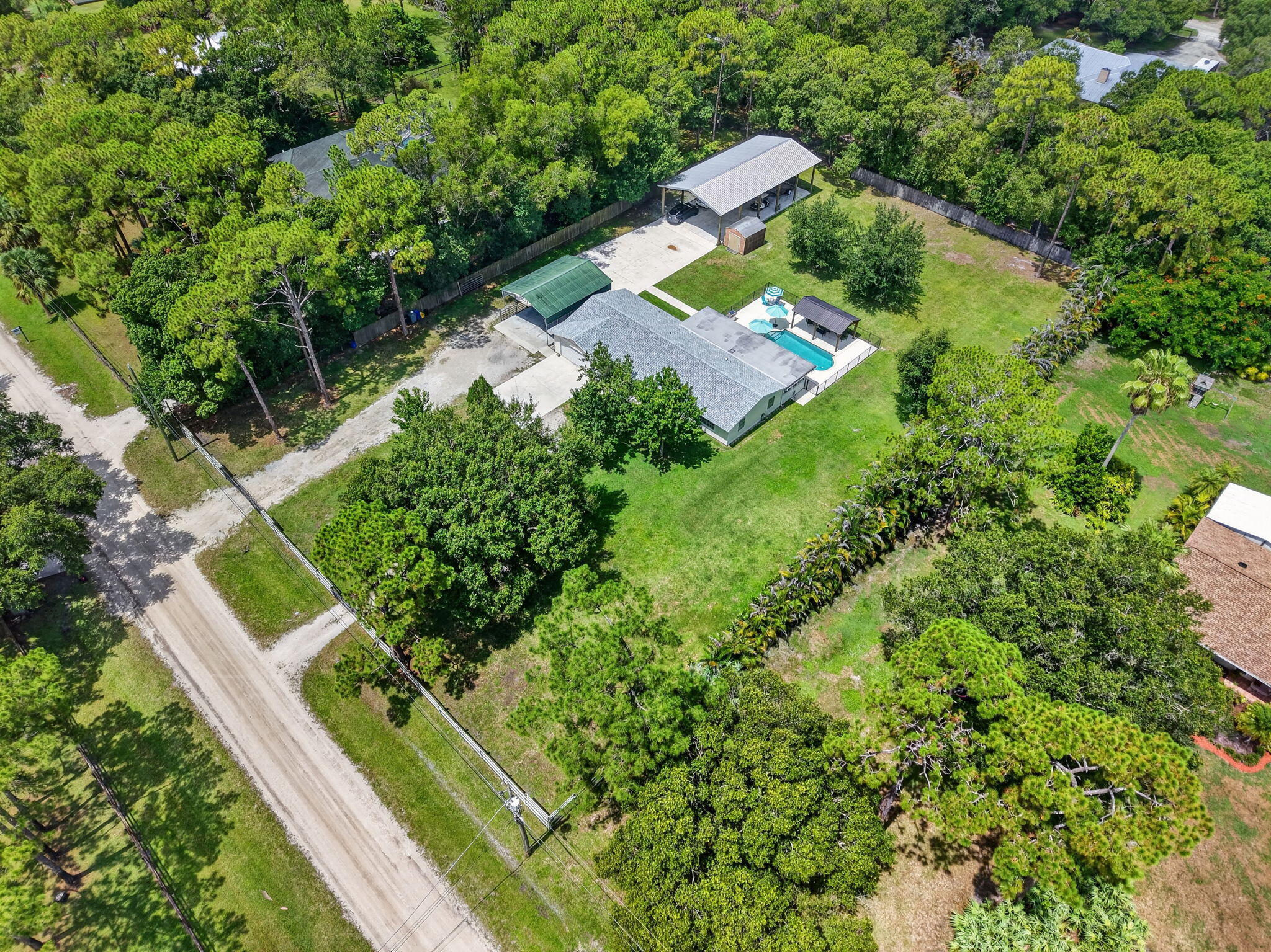17751 127th Drive N Property Photo 2
