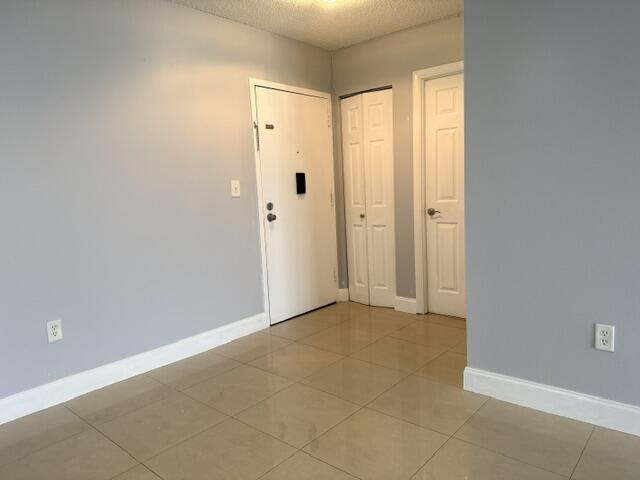 4154 Inverrary Drive 407 Property Photo 5
