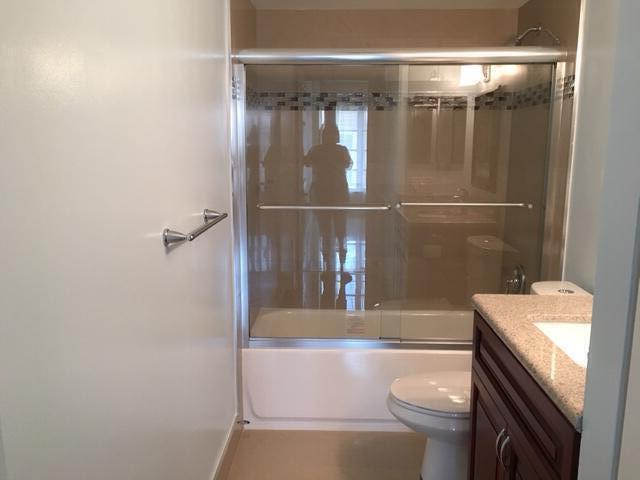 4154 Inverrary Drive 407 Property Photo 21