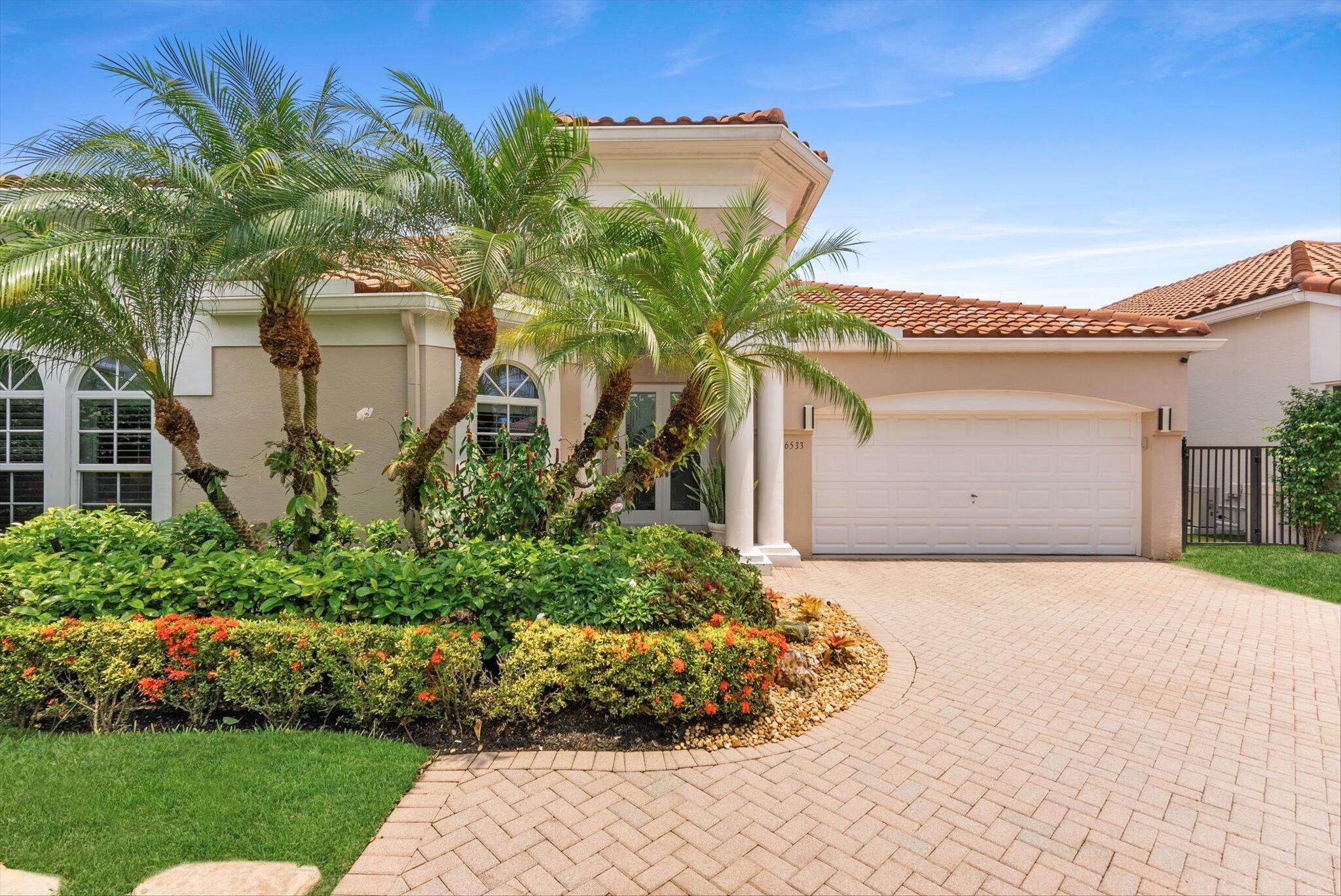 6533 Somerset Circle Property Photo 1