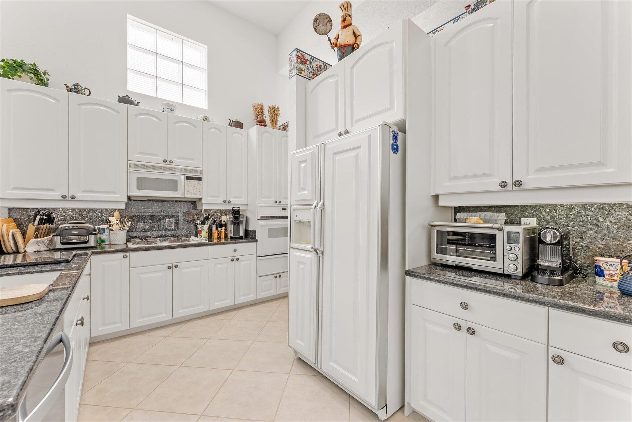 6533 Somerset Circle Property Photo 18