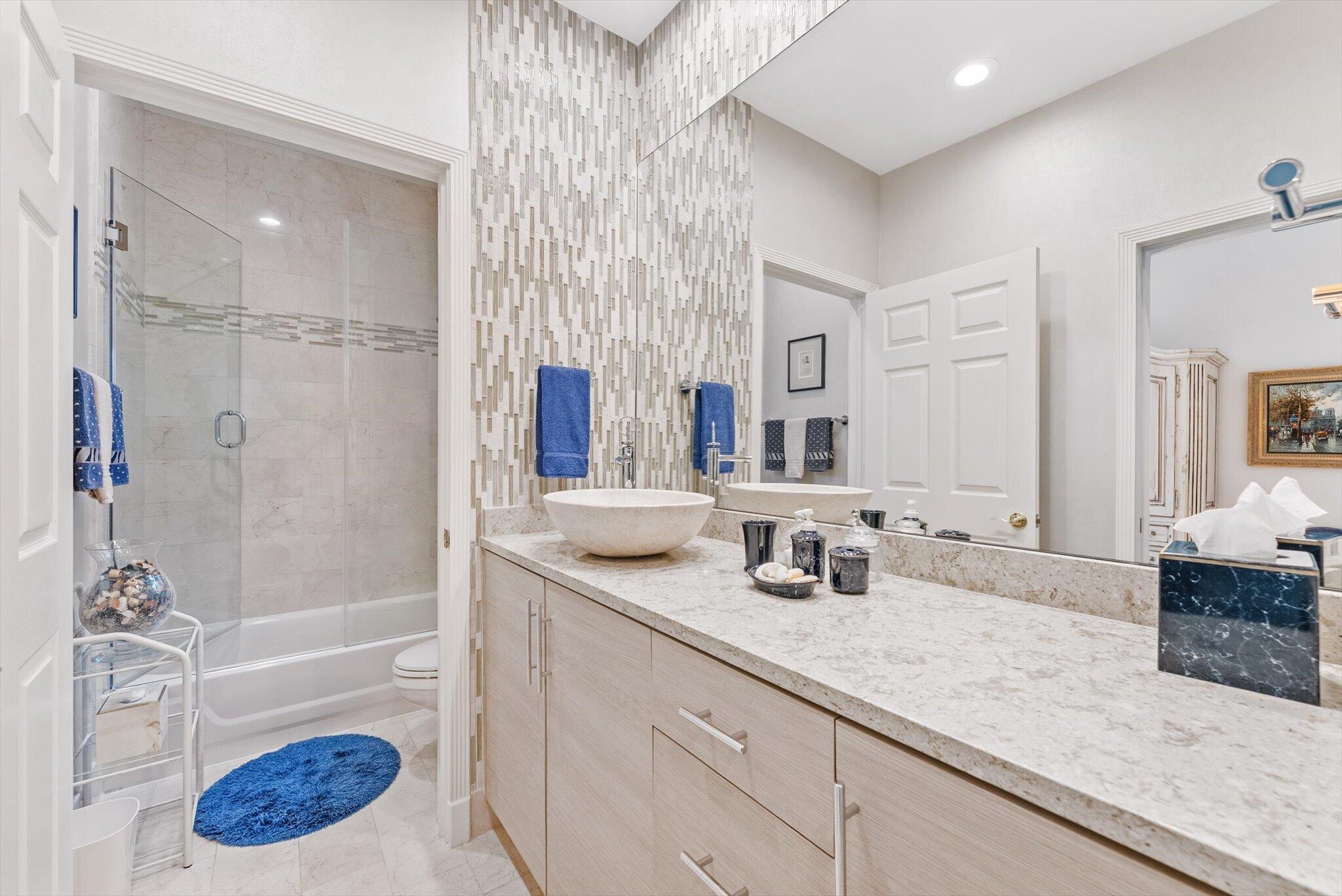 6533 Somerset Circle Property Photo 32