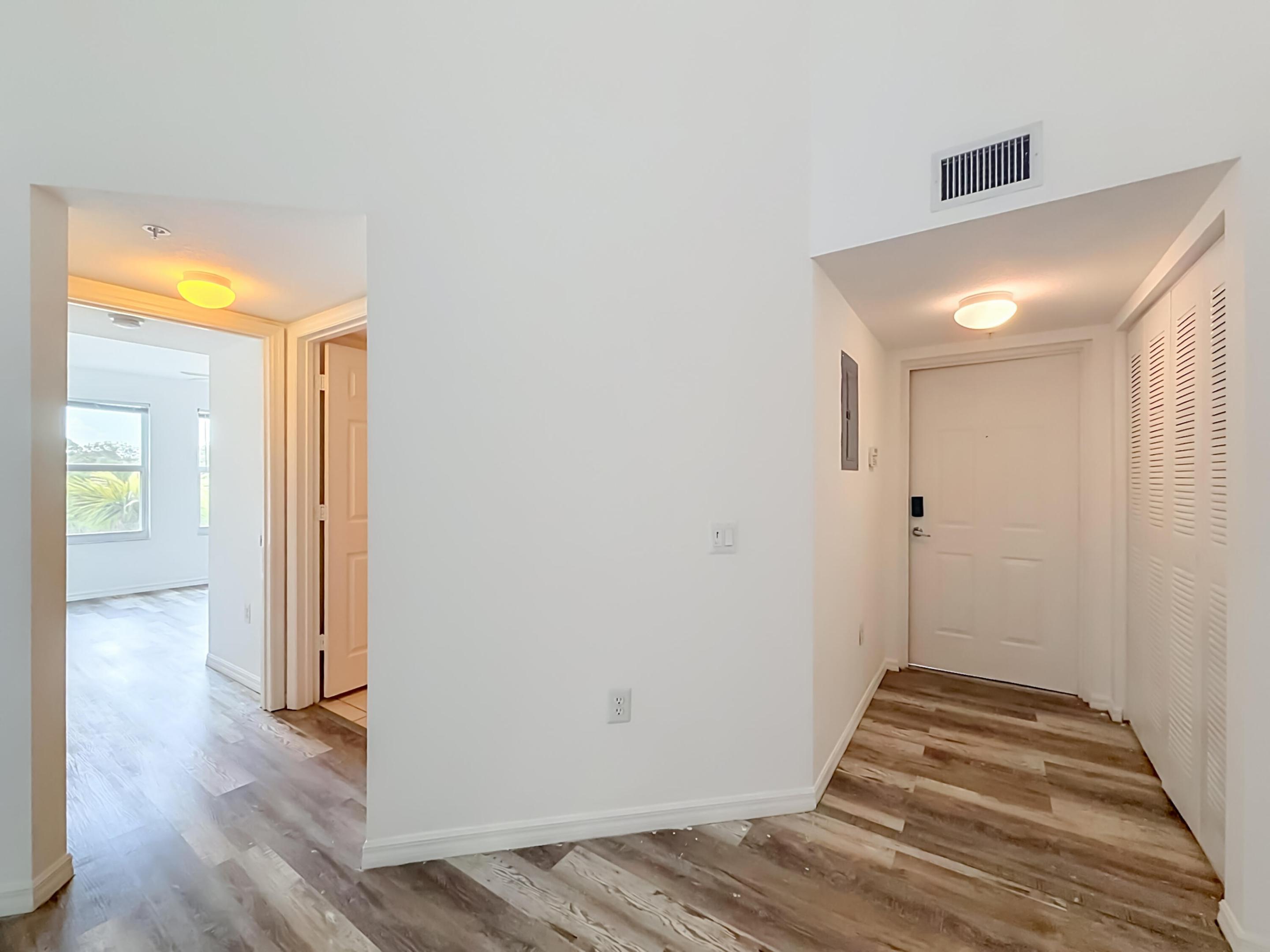 1119 Villa Circle 1119 Property Photo 6