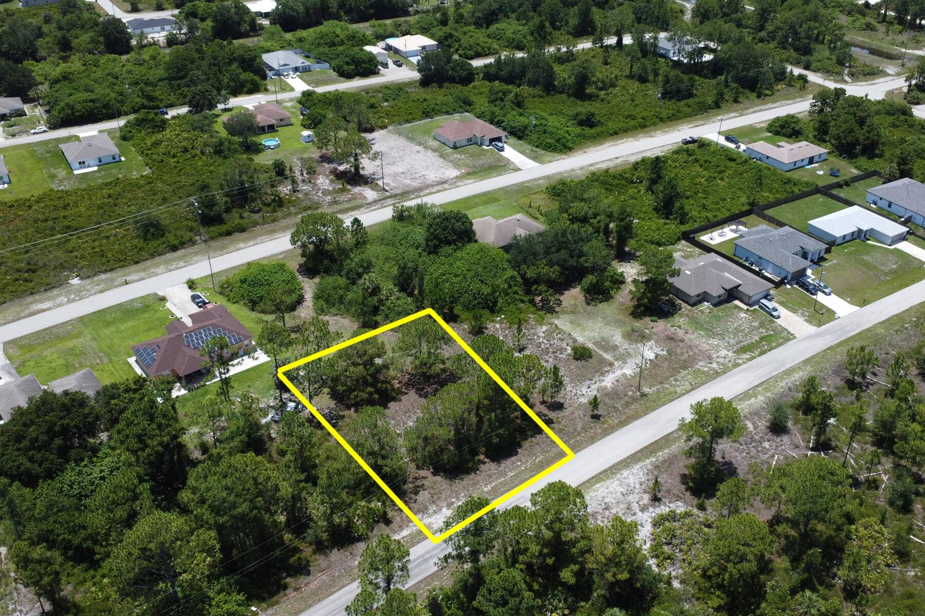 518 Cottonwood Avenue S Property Photo 3